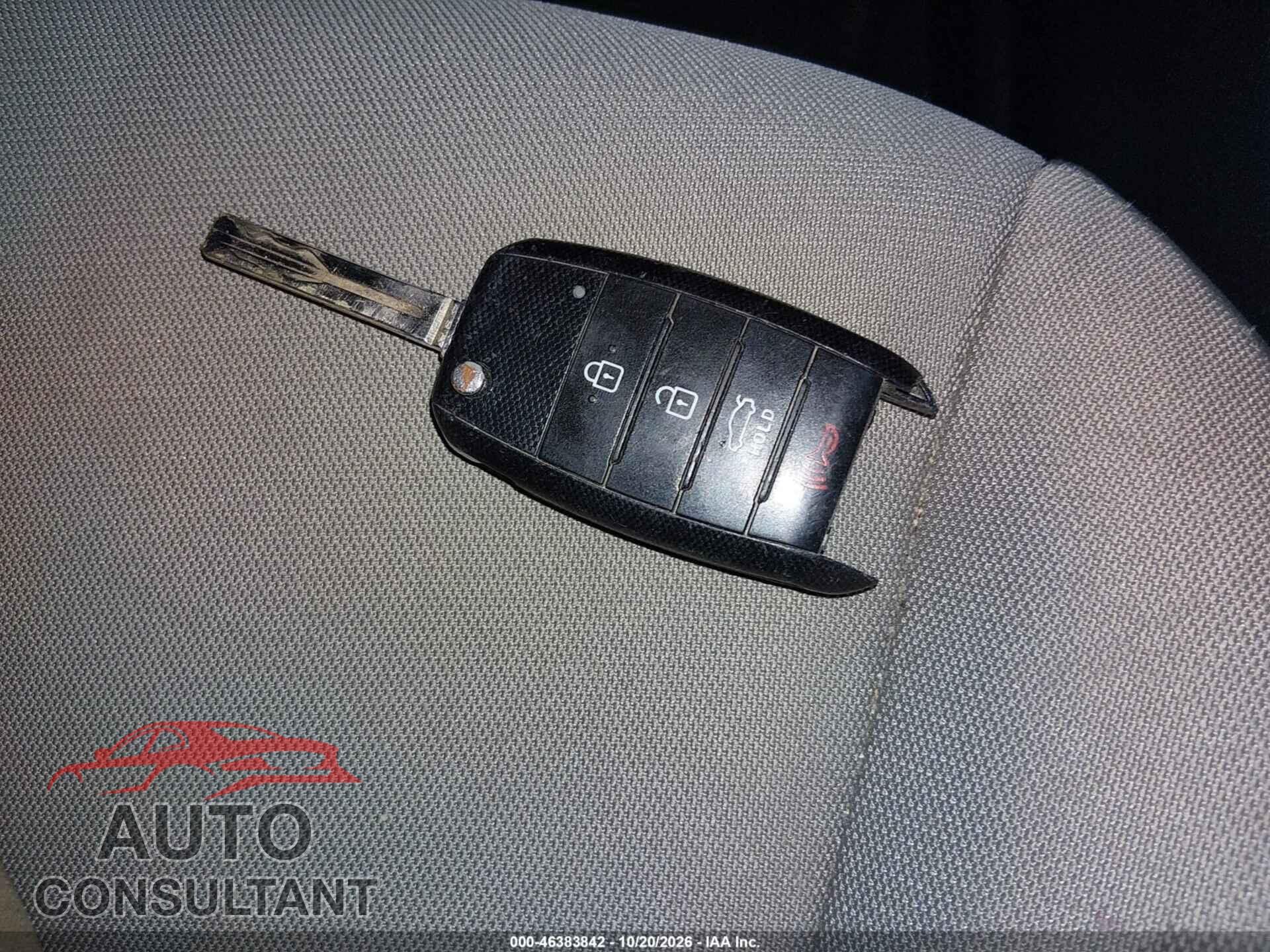 KIA RIO 2016 - KNADM4A31G6565187