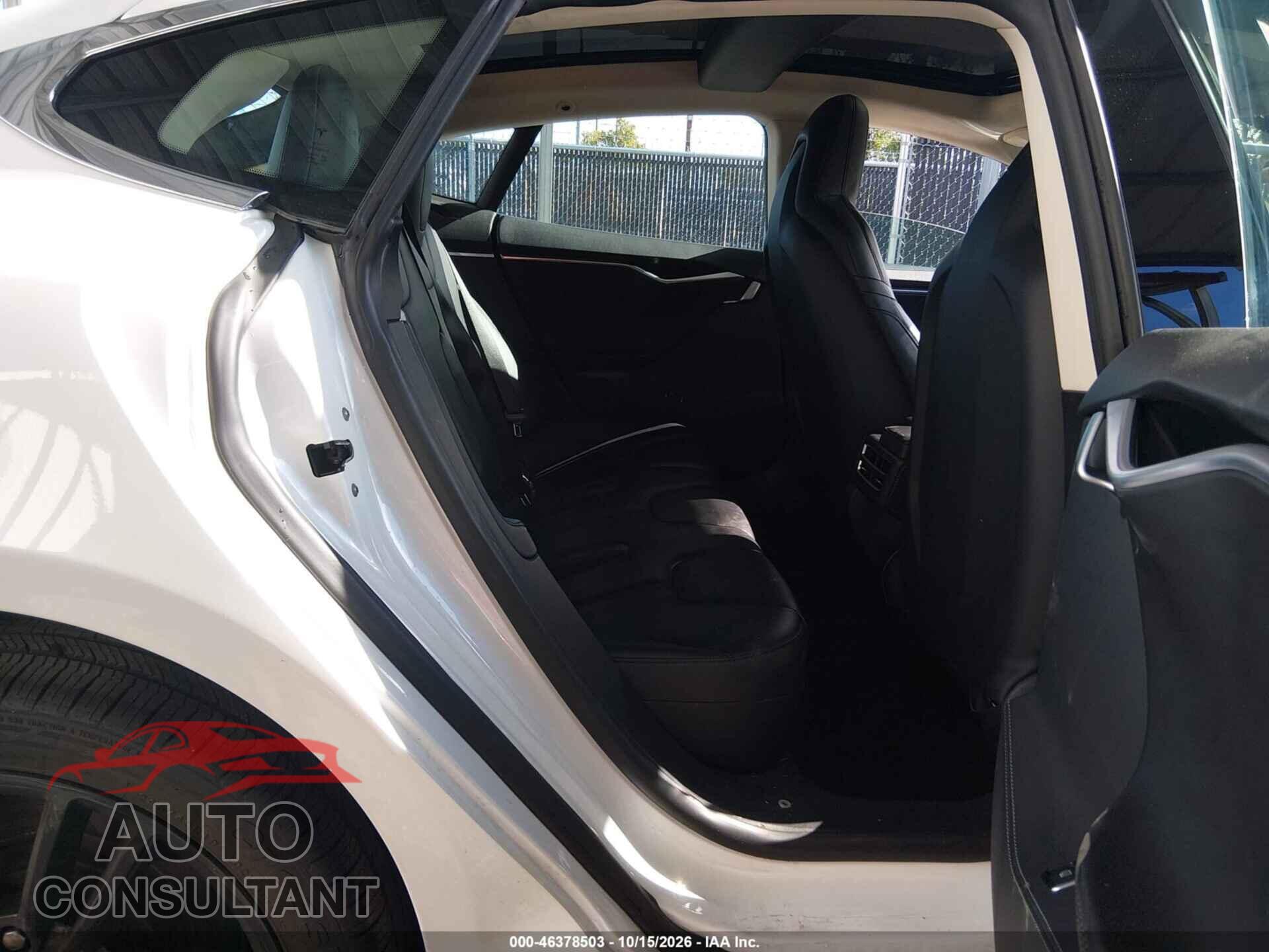 TESLA MODEL S 2015 - 5YJSA1S25FF087608