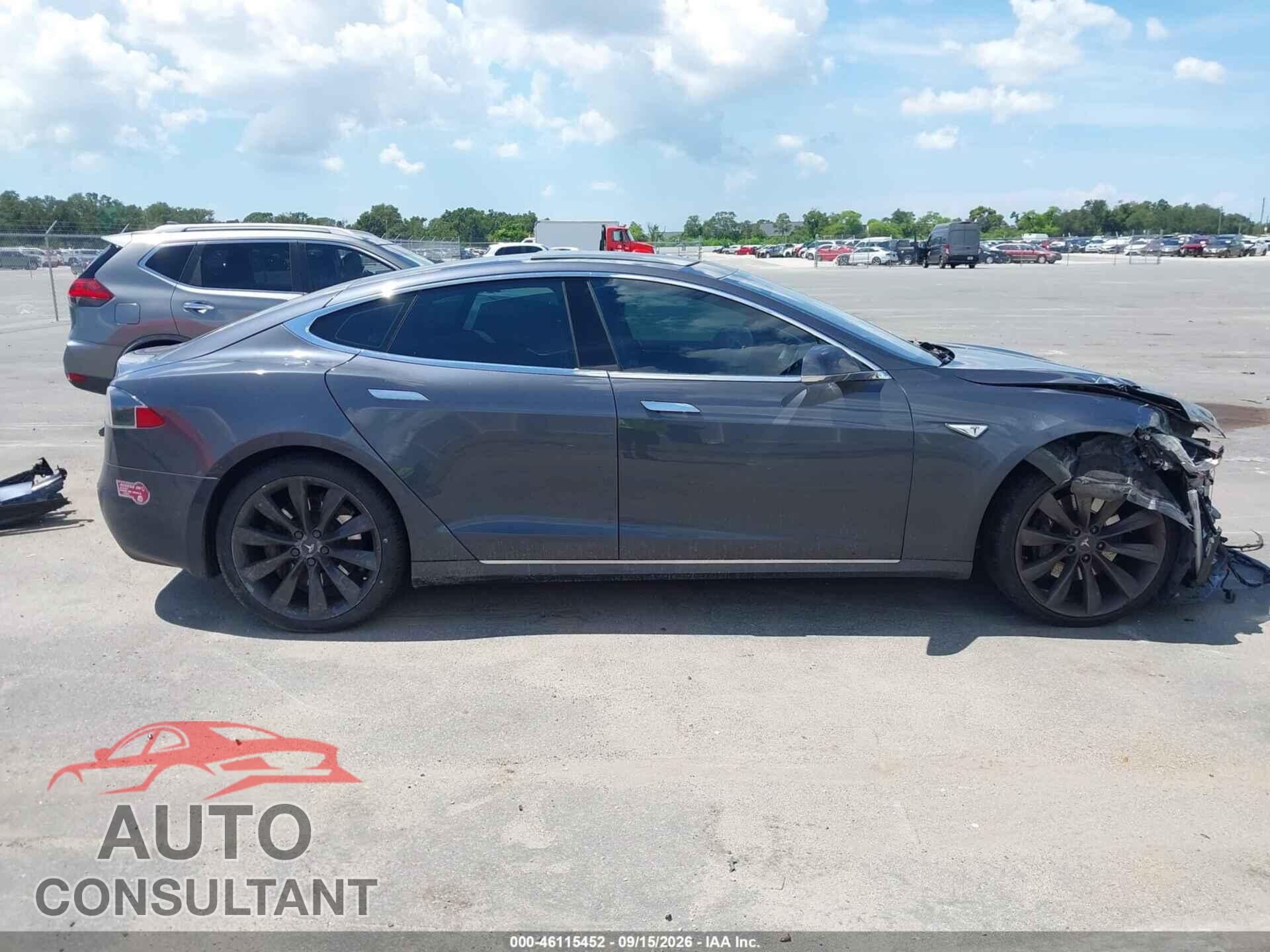 TESLA MODEL S 2016 - 5YJSA1E19GF157468