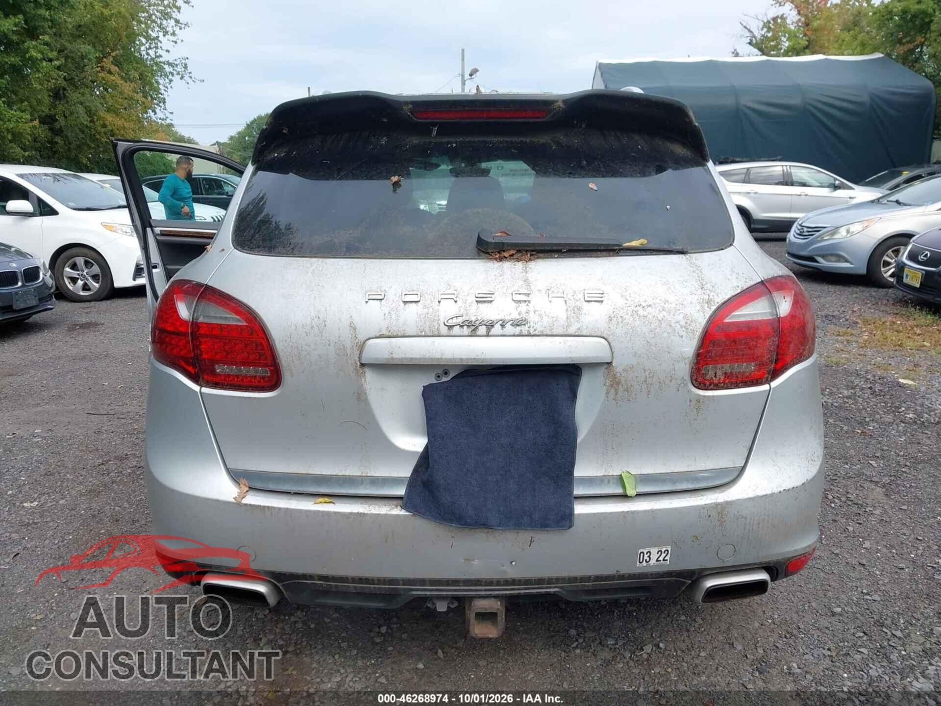 PORSCHE CAYENNE 2012 - WP1AA2A24CLA10156