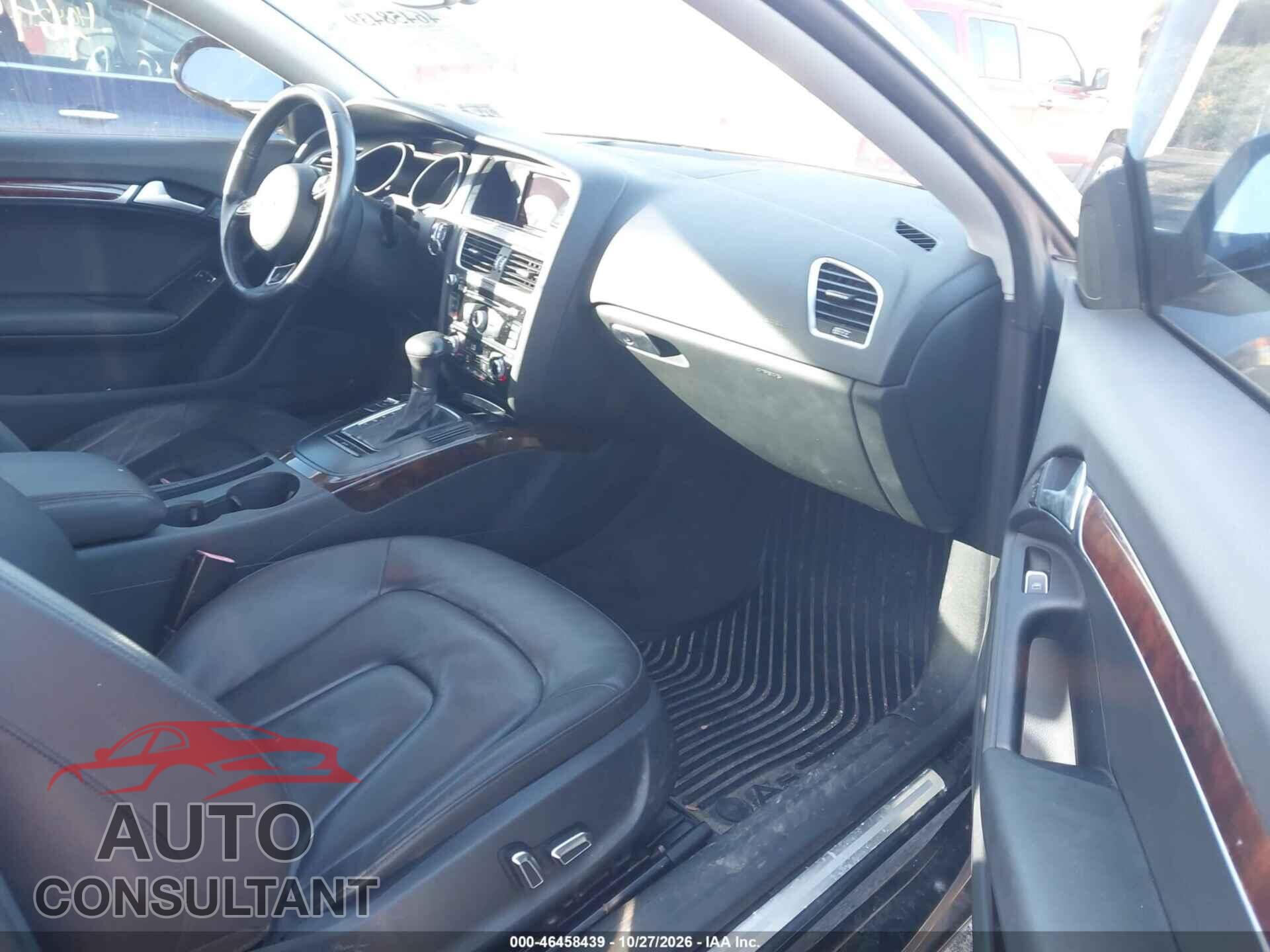 AUDI A5 2014 - WAUCFAFR2EA002533