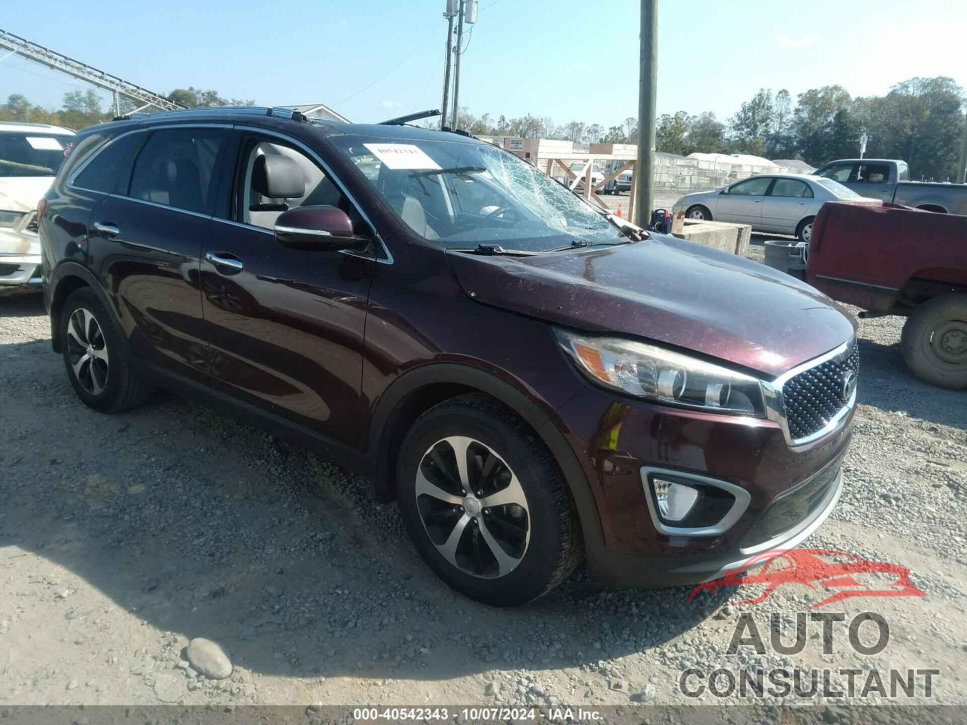 KIA SORENTO 2017 - 5XYPH4A56HG236957