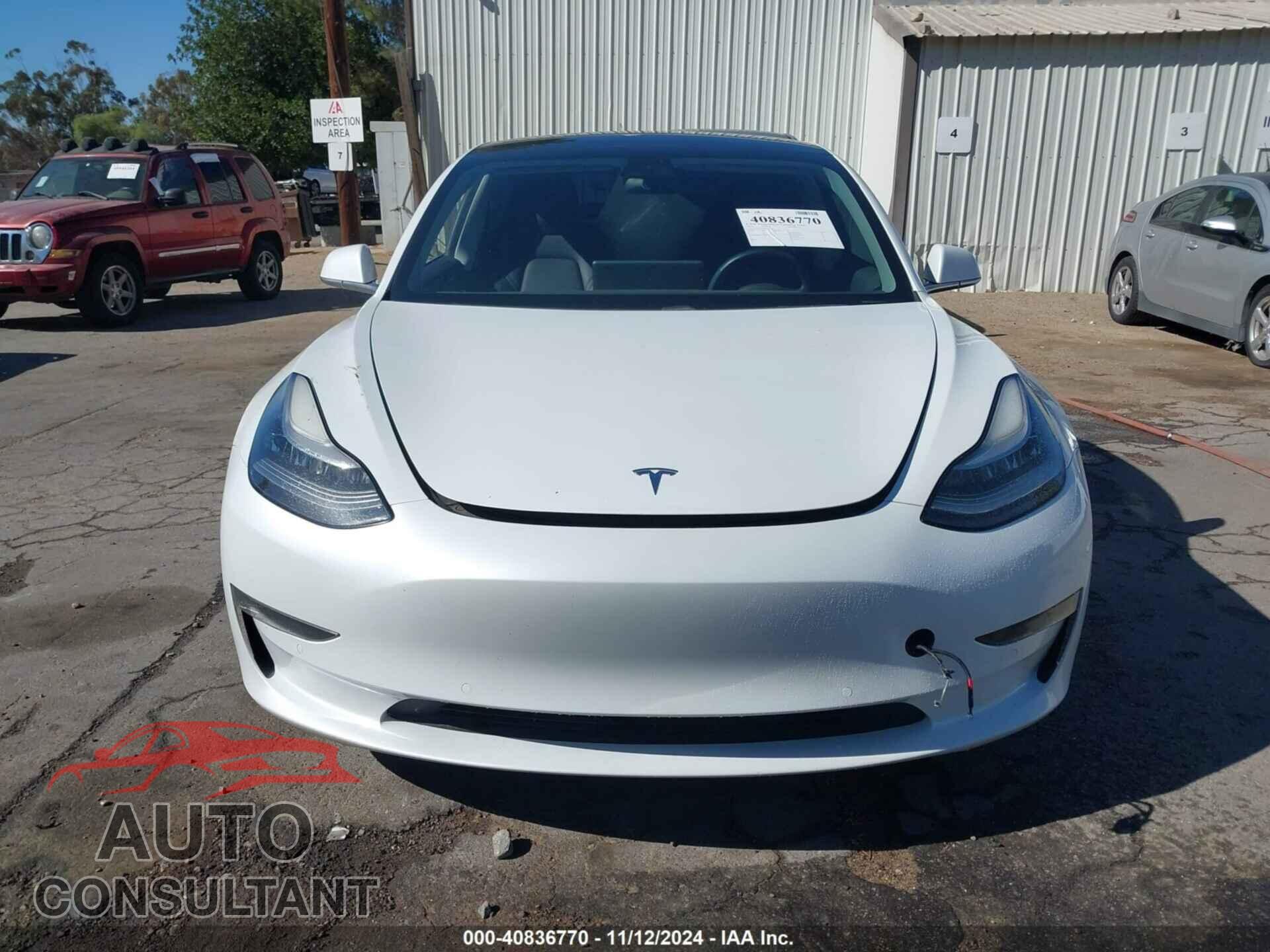 TESLA MODEL 3 2019 - 5YJ3E1EA7KF401541