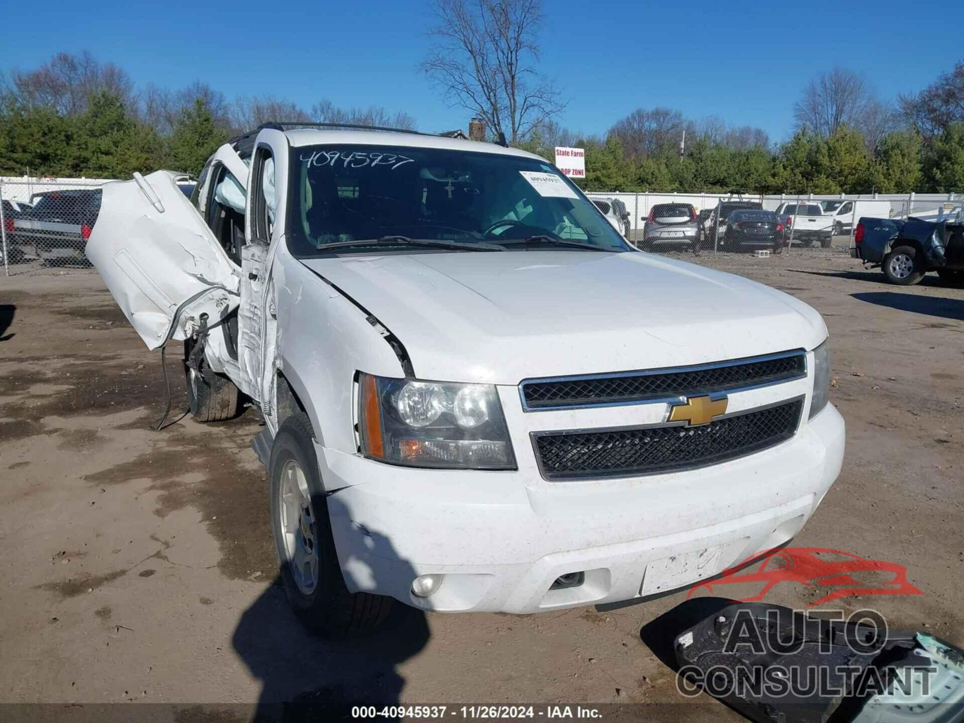 CHEVROLET TAHOE 2012 - 1GNSKBE08CR271225