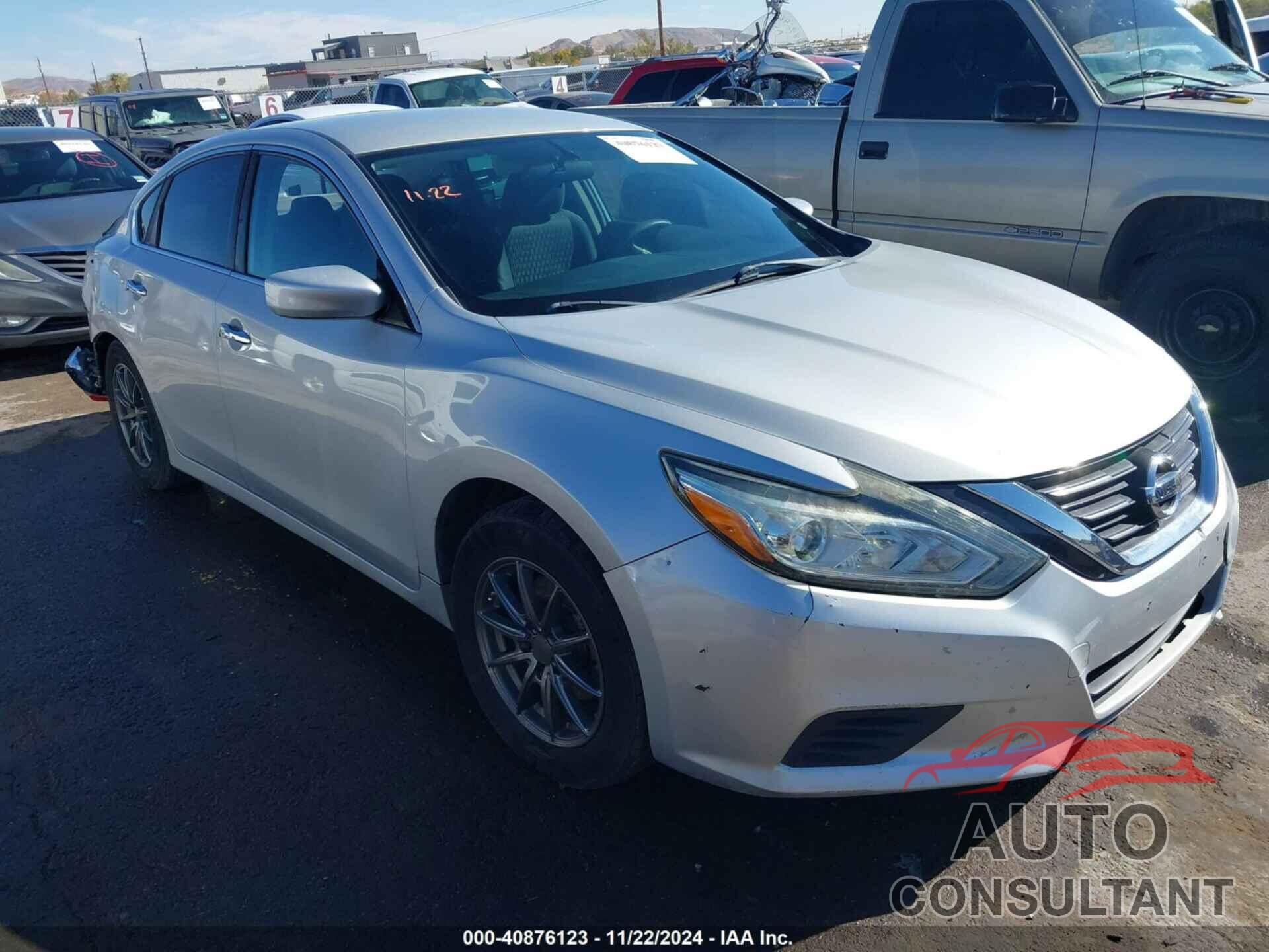 NISSAN ALTIMA 2017 - 1N4AL3AP3HC251250