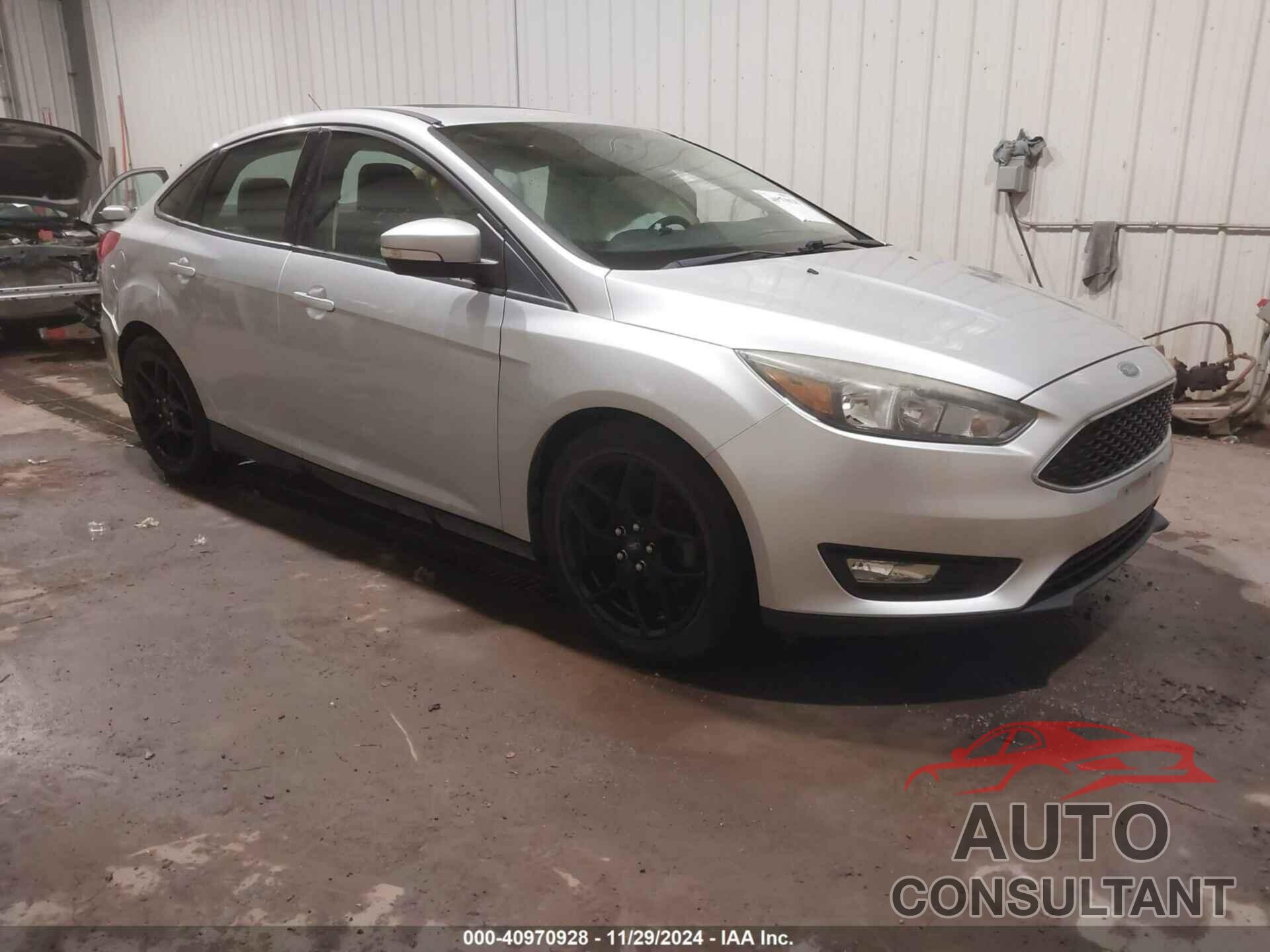 FORD FOCUS 2015 - 1FADP3F27FL275272