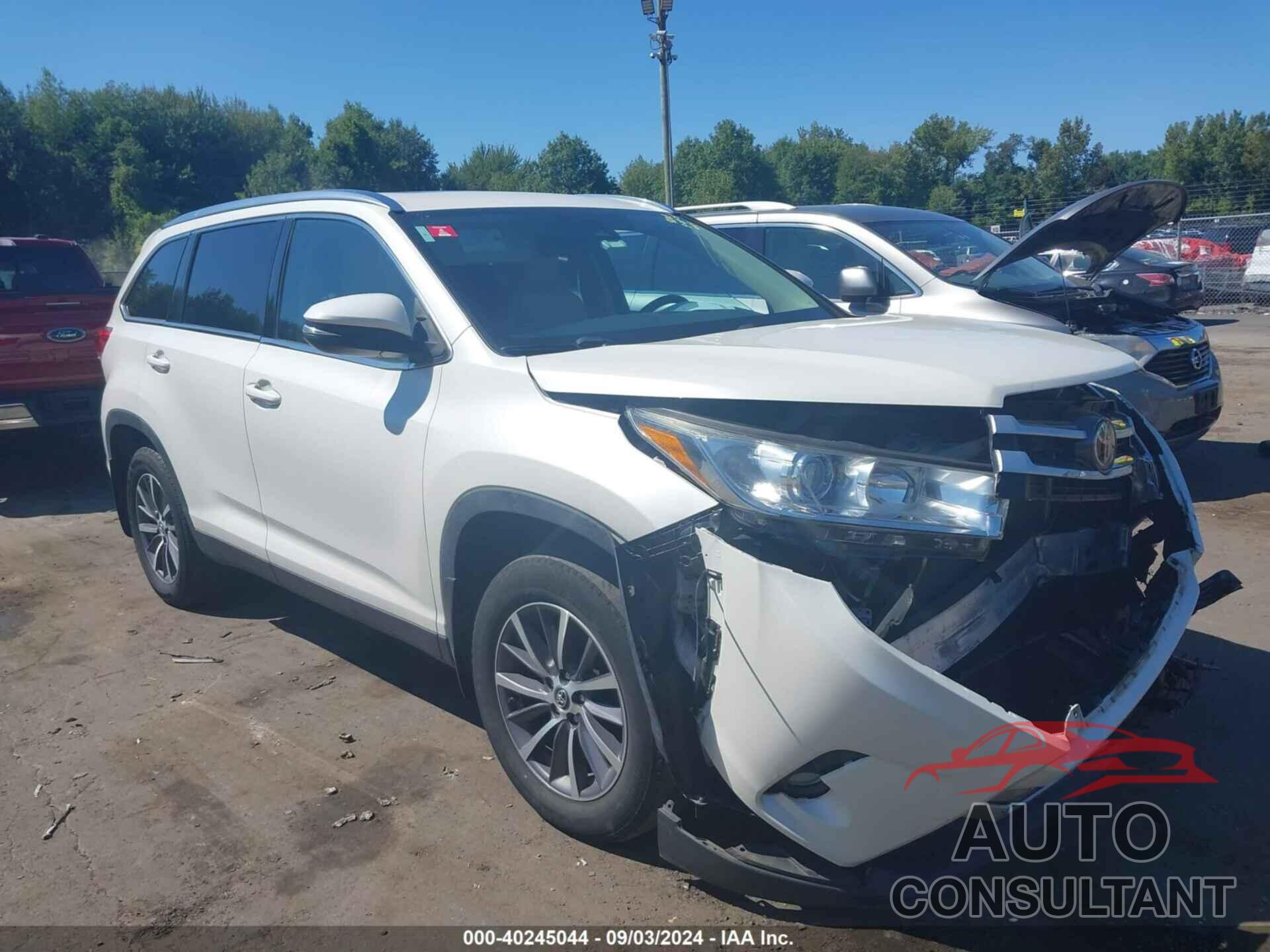 TOYOTA HIGHLANDER 2019 - 5TDJZRFH6KS604681