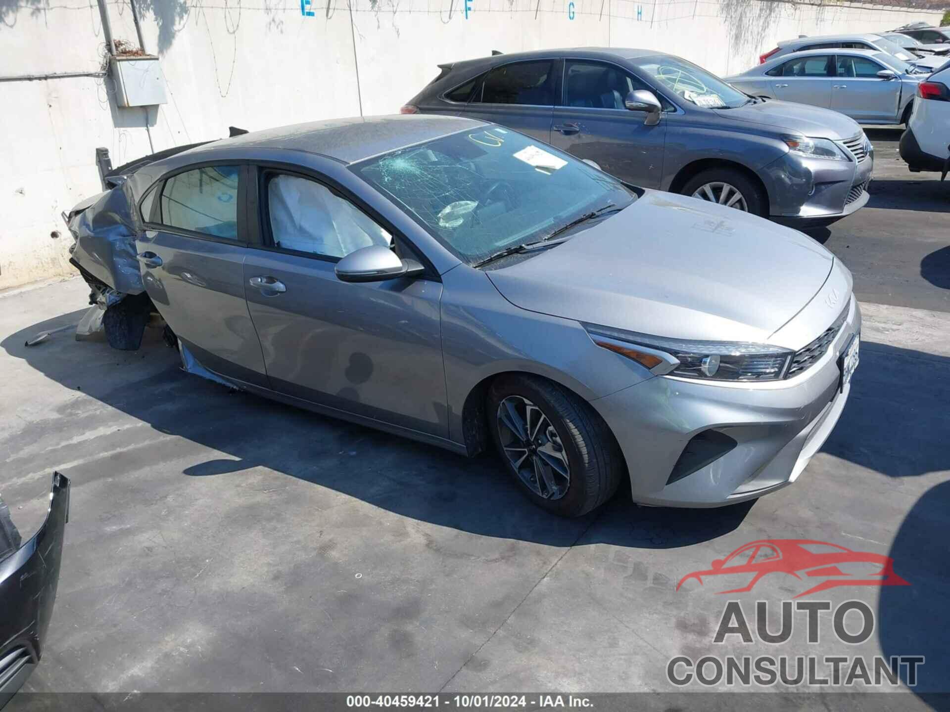 KIA FORTE 2023 - 3KPF24AD1PE672048