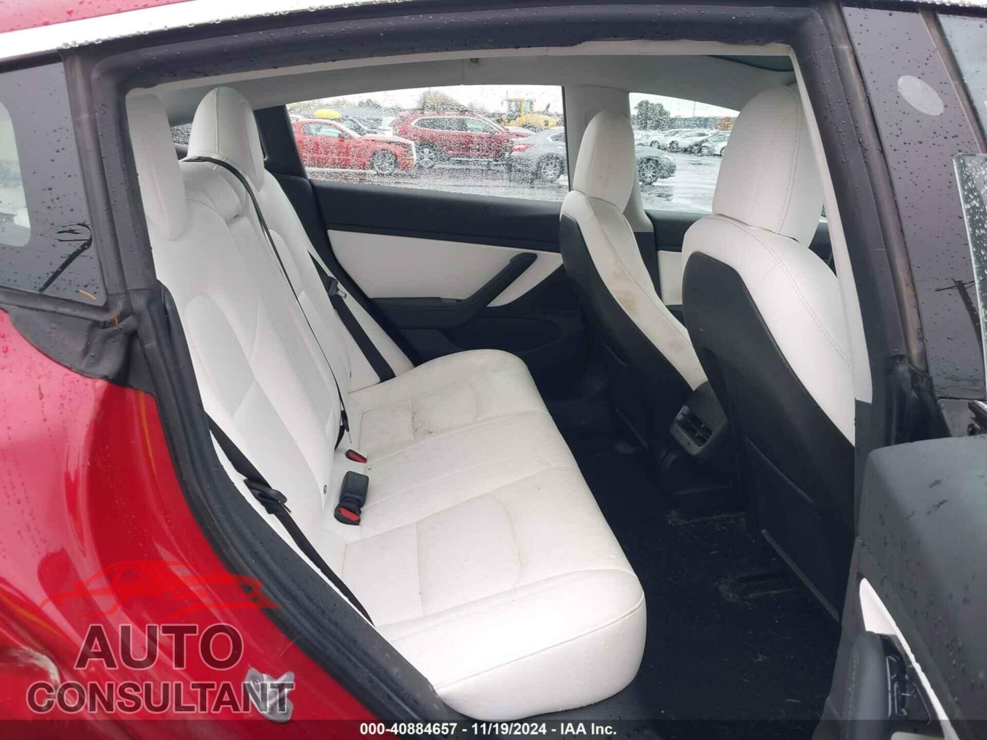 TESLA MODEL 3 2018 - 5YJ3E1EA9JF169359
