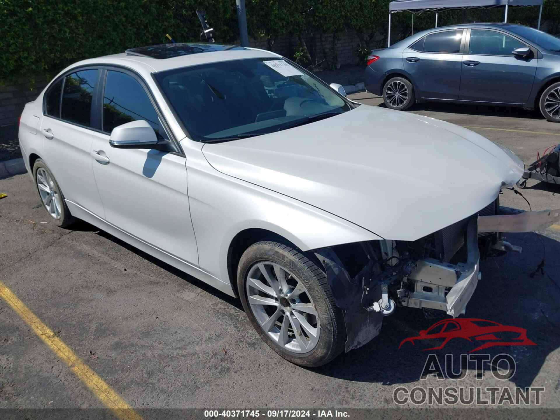 BMW 320I 2017 - WBA8A9C55HK620495