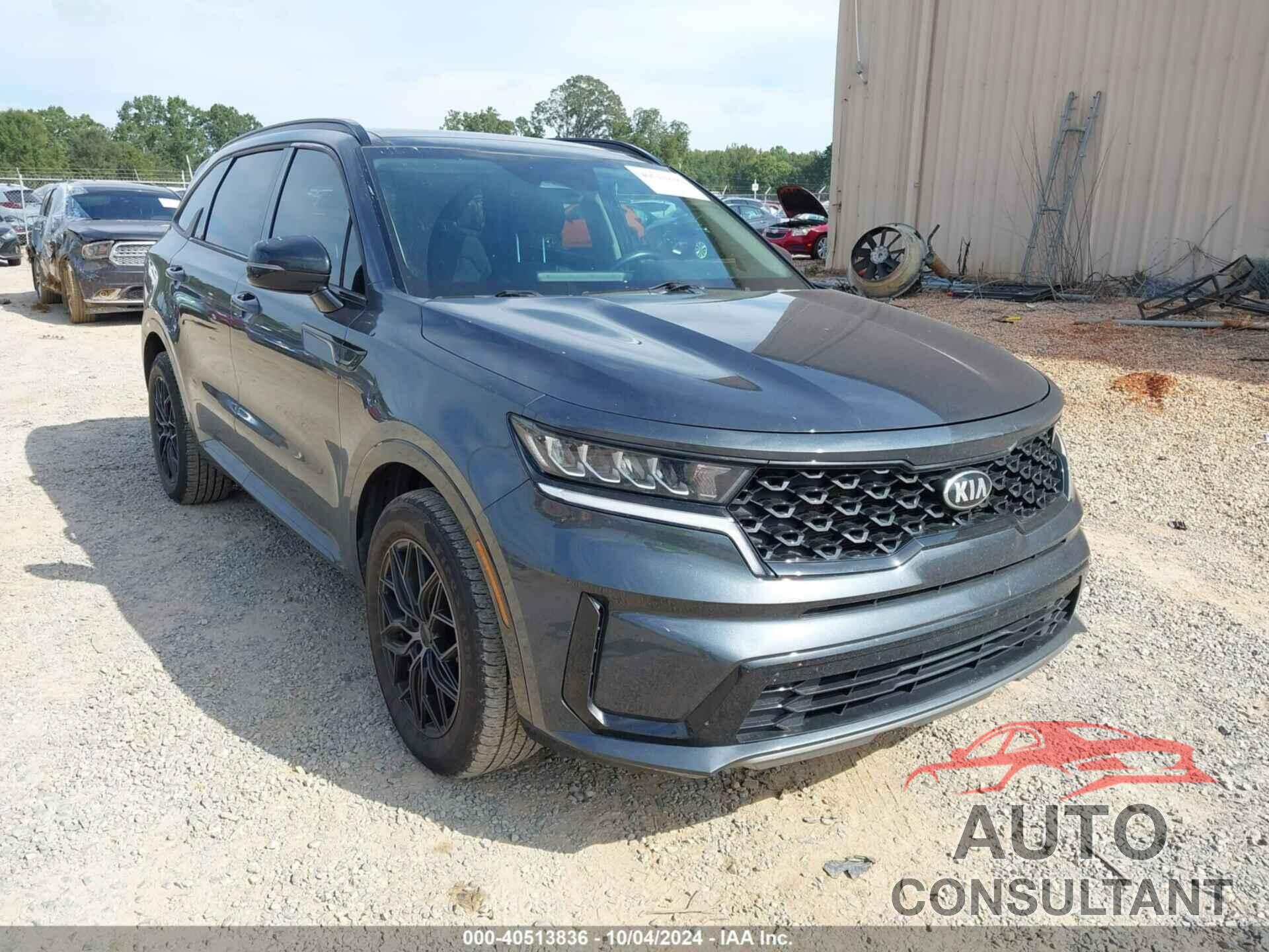 KIA SORENTO 2021 - 5XYRL4LC2MG018527