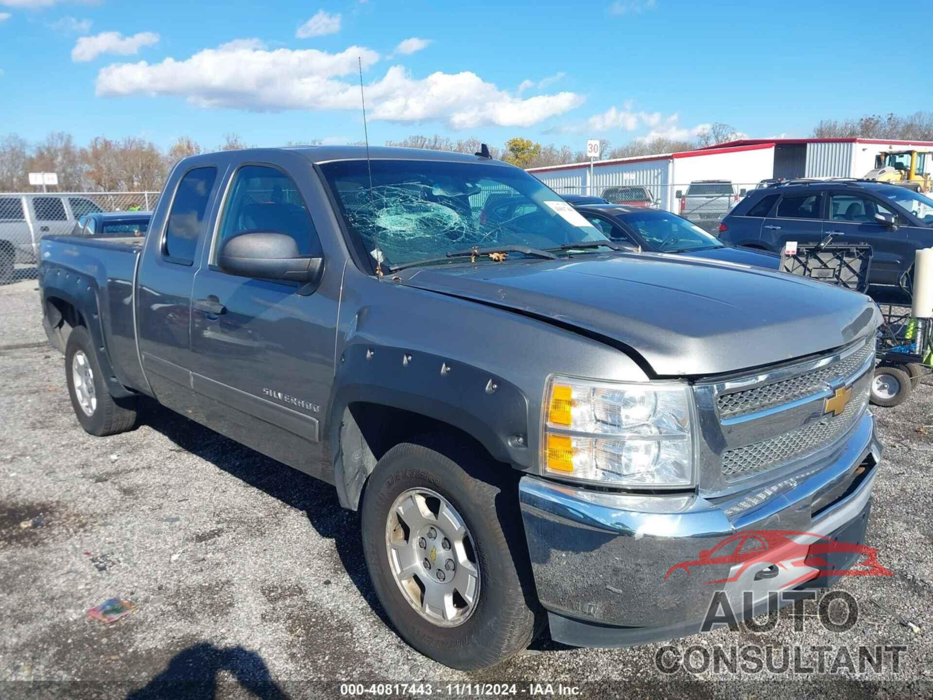 CHEVROLET SILVERADO 1500 2013 - 1GCRKSE79DZ191583