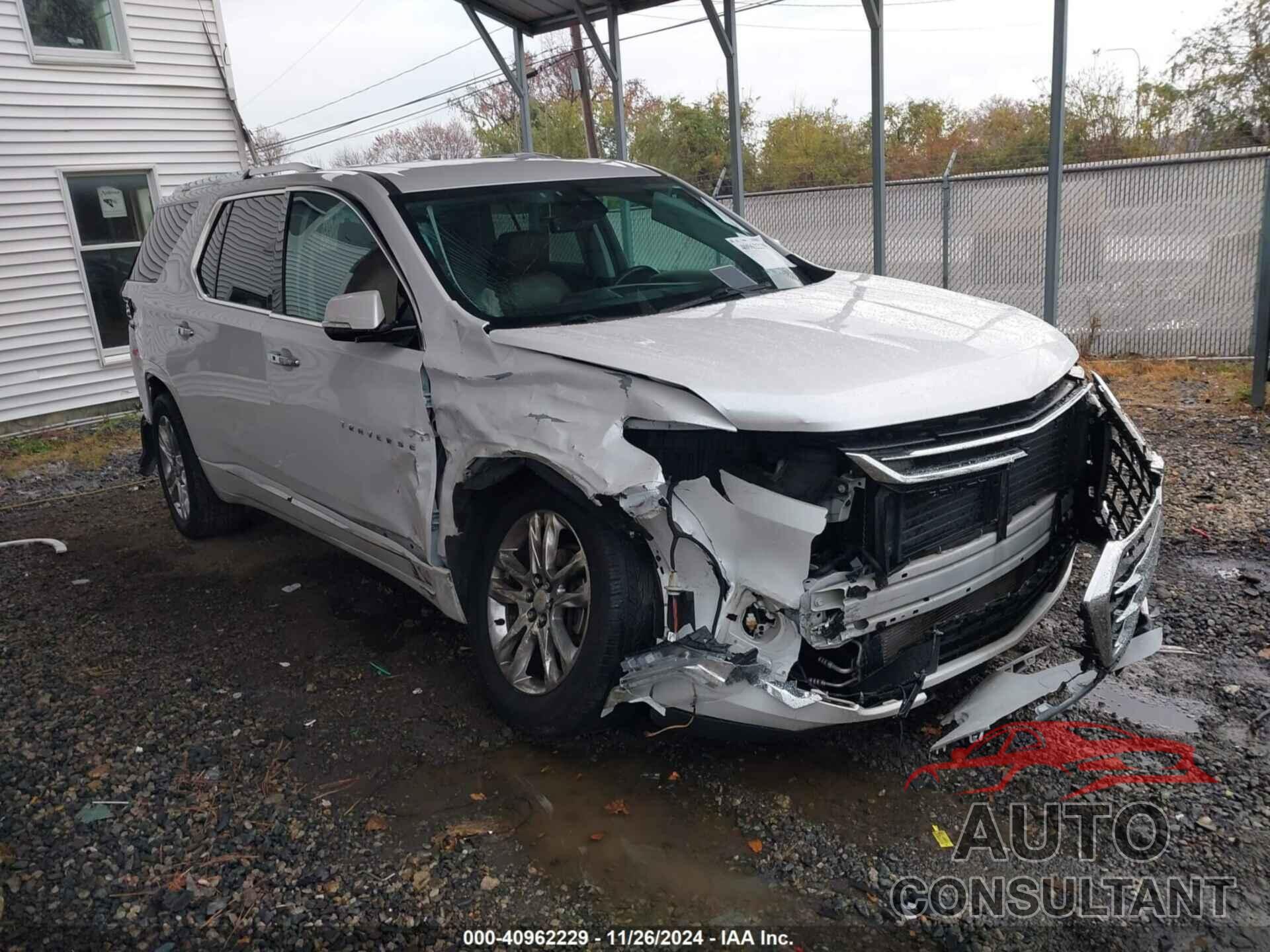 CHEVROLET TRAVERSE 2018 - 1GNEVKKW2JJ285663