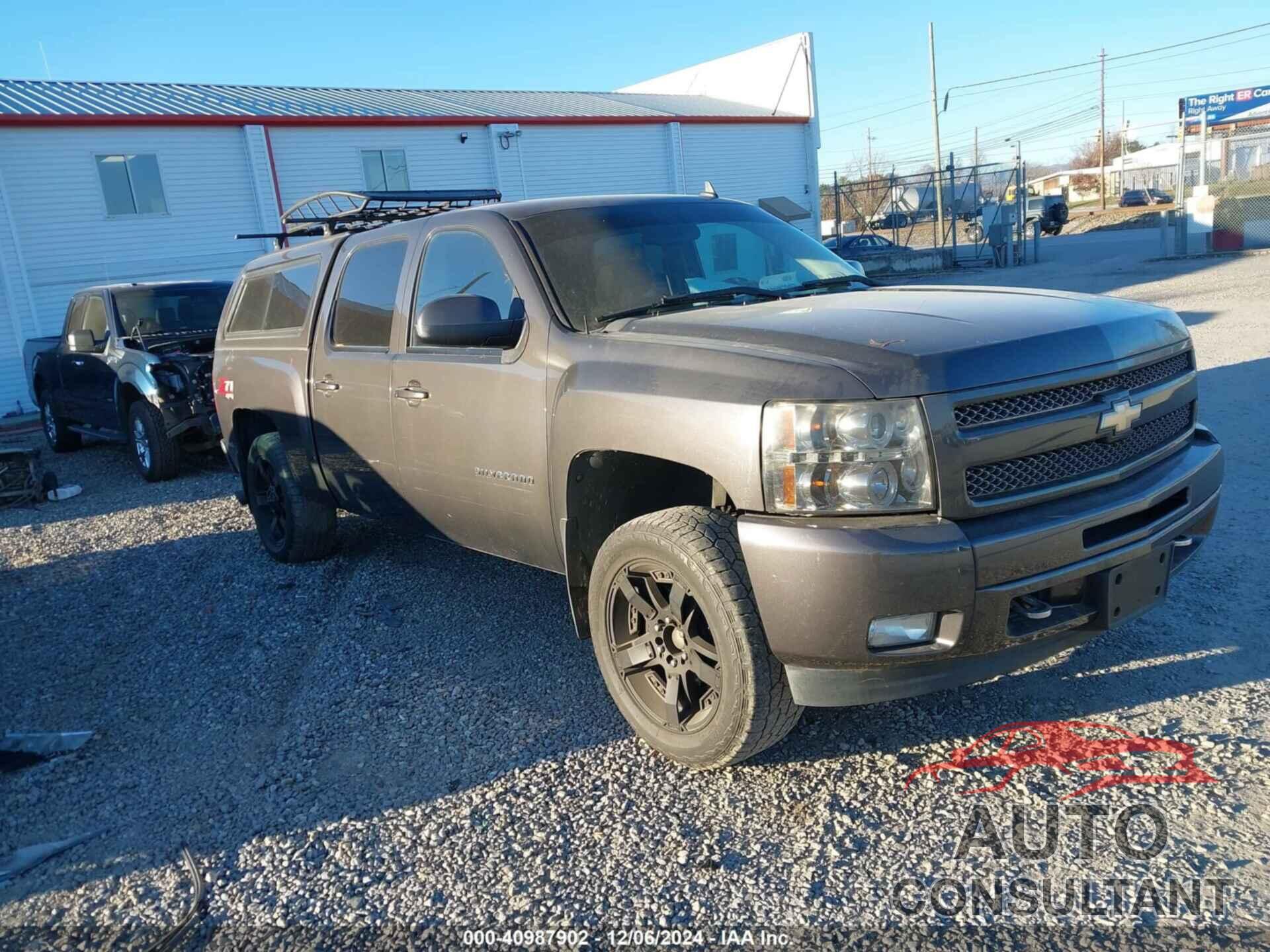 CHEVROLET SILVERADO 1500 2011 - 3GCPKSE35BG268659