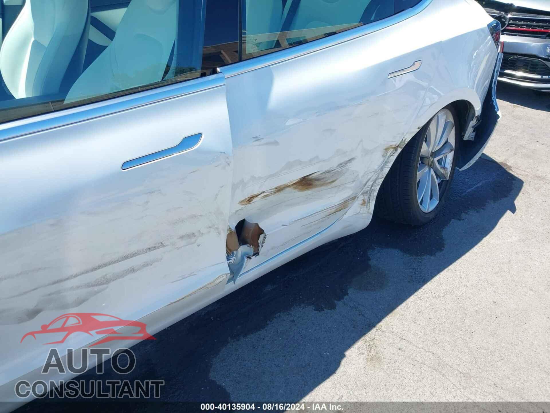 TESLA MODEL 3 2019 - 5YJ3E1EA1KF332927