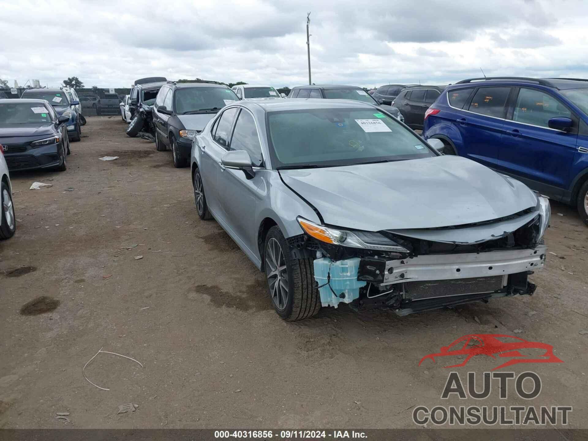 TOYOTA CAMRY 2023 - 4T1F11AK0PU834426