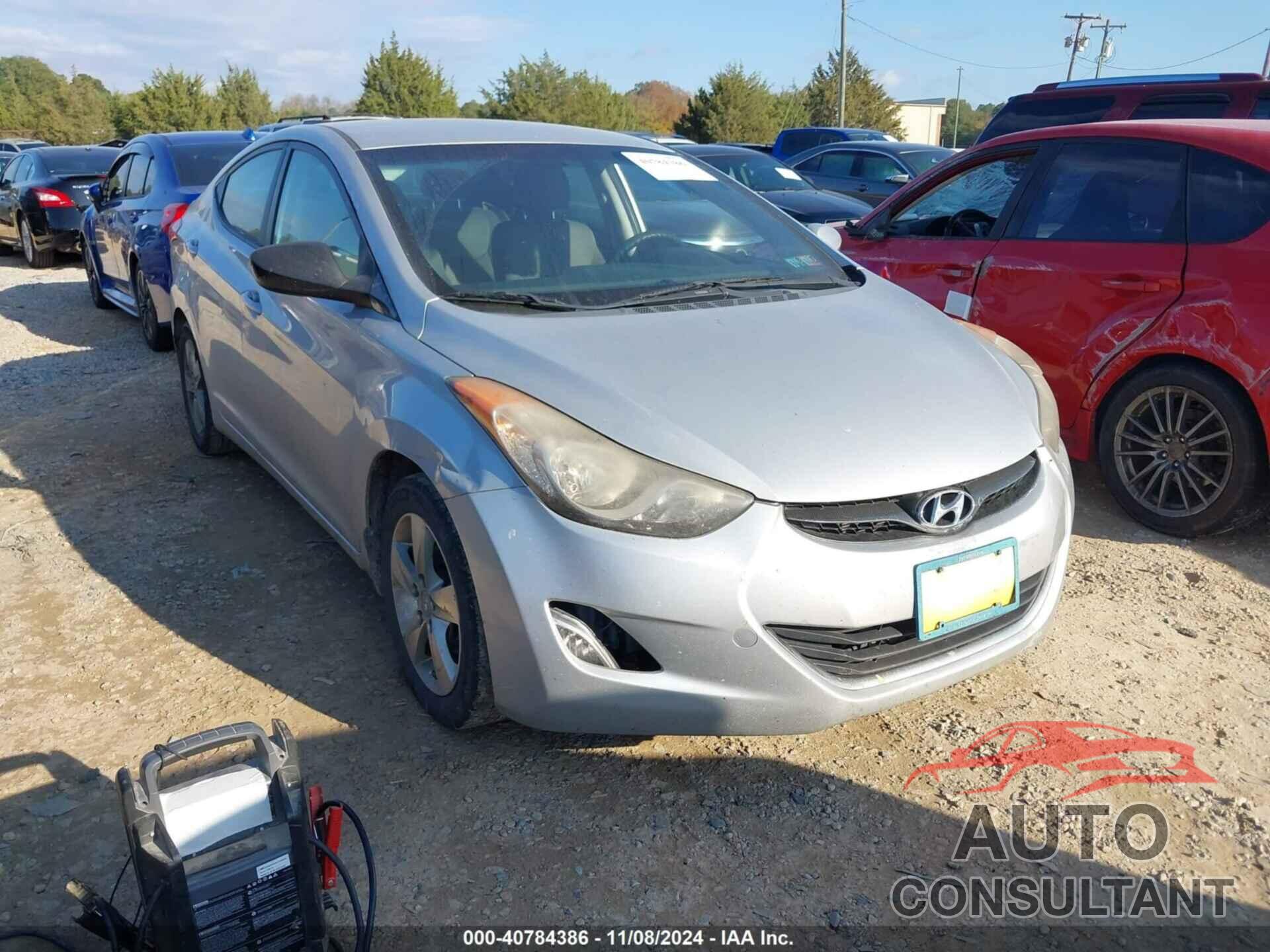 HYUNDAI ELANTRA 2013 - KMHDH4AEXDU628587