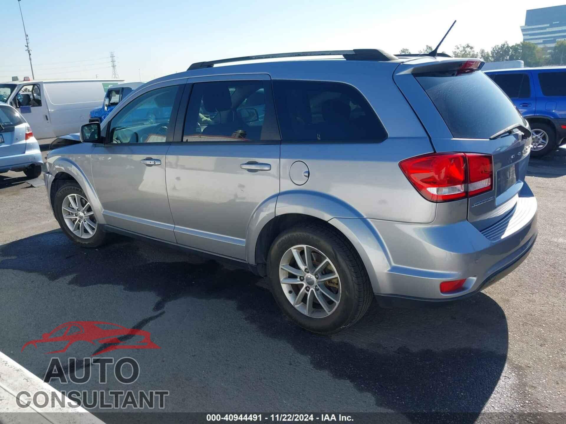 DODGE JOURNEY 2017 - 3C4PDCBB5HT586521