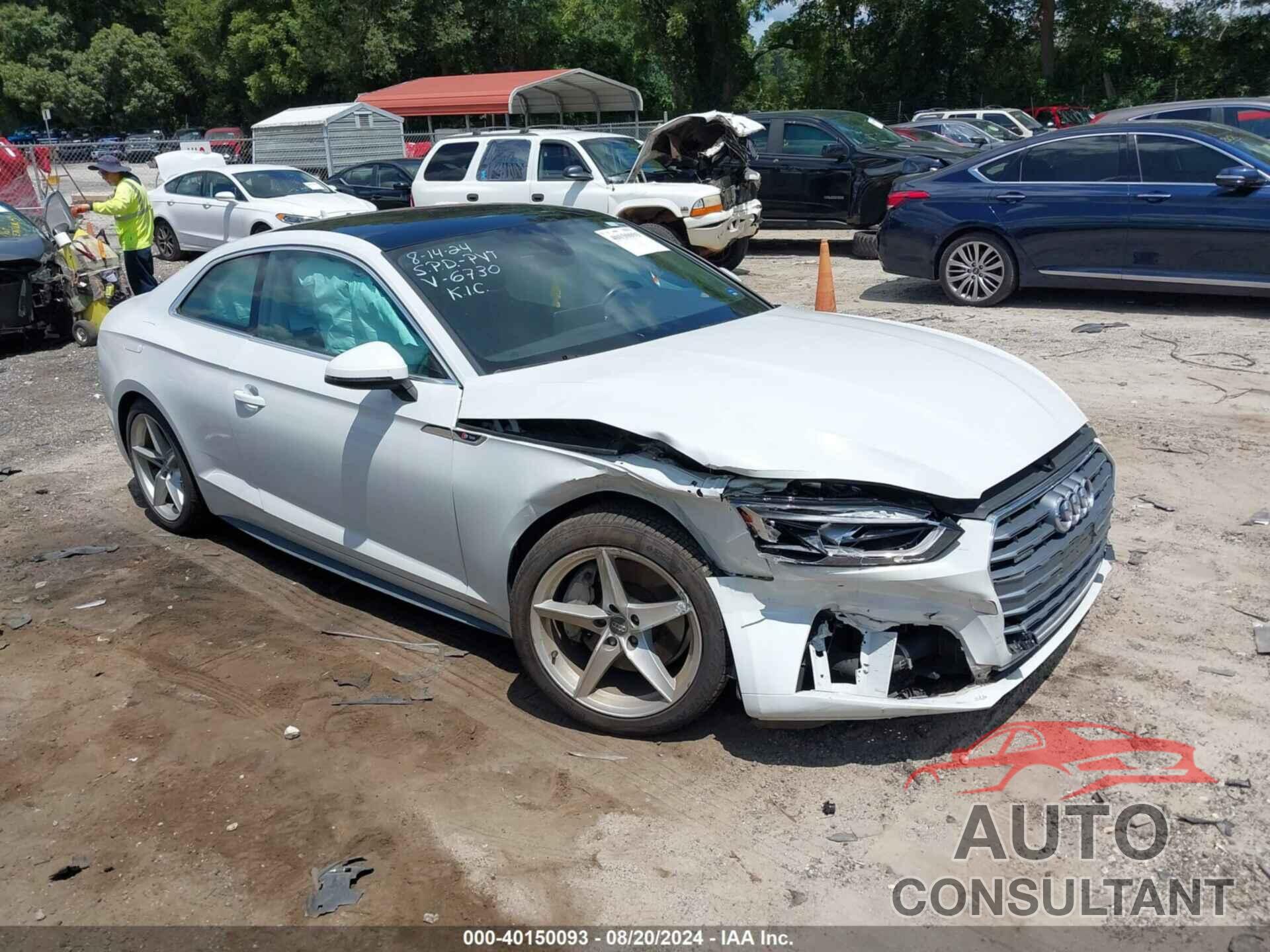 AUDI A5 2019 - WAUTNAF54KA036730