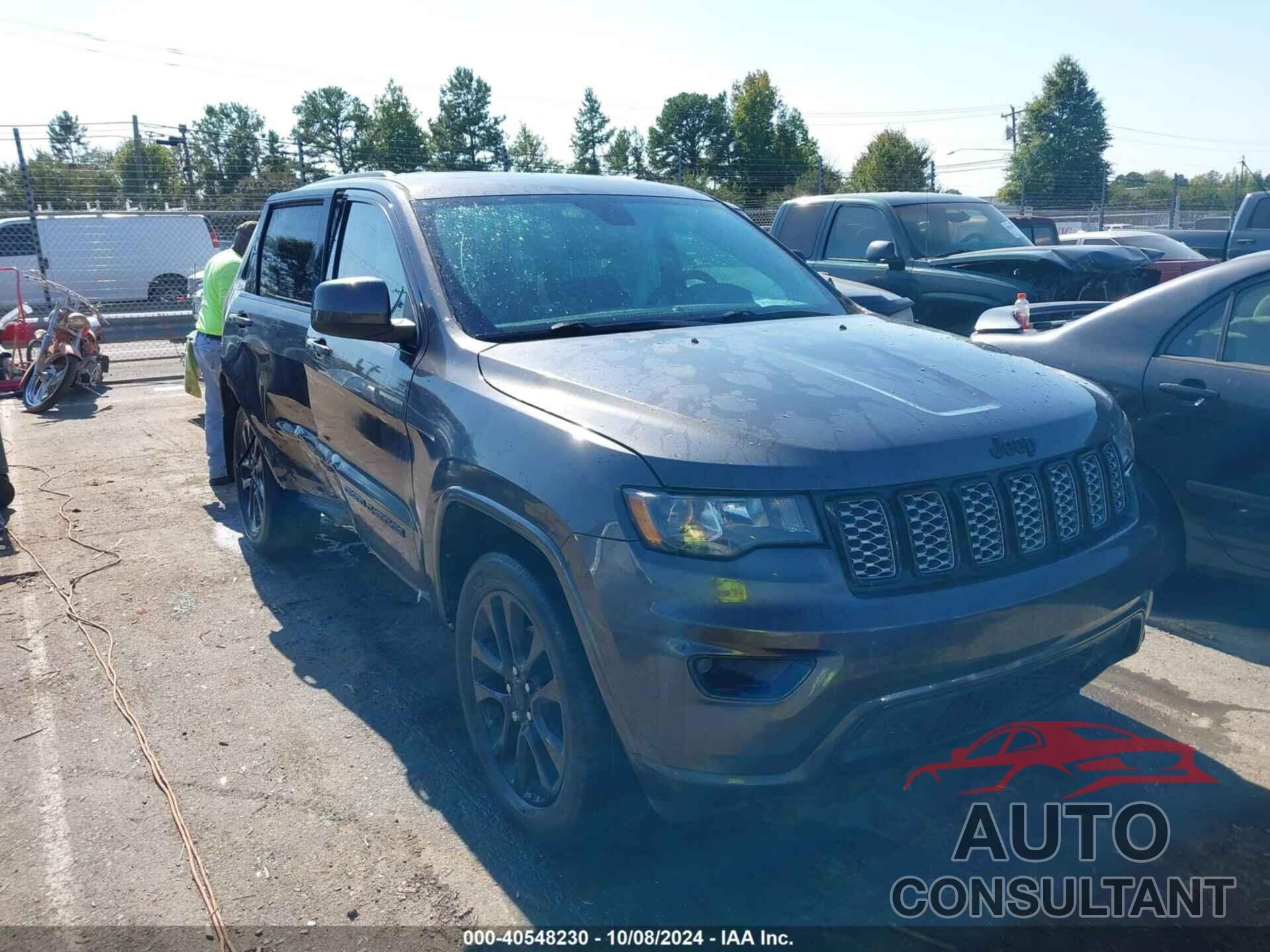 JEEP GRAND CHEROKEE 2017 - 1C4RJEAGXHC752103