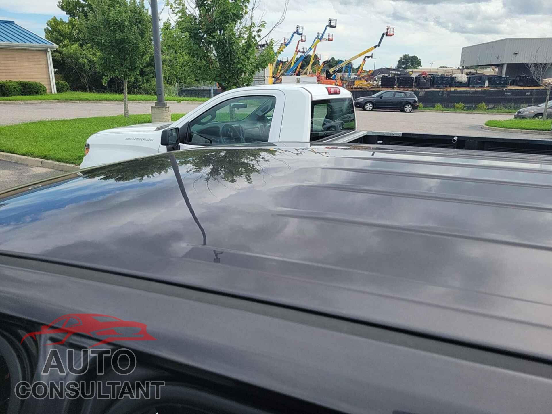 DODGE DURANGO 2017 - 1C4RDHAG5HC869385