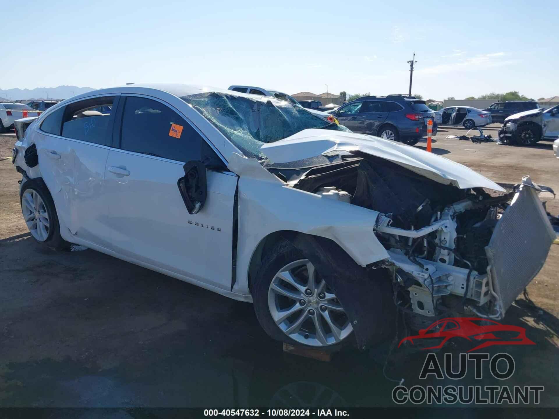 CHEVROLET MALIBU 2018 - 1G1ZD5ST2JF213295