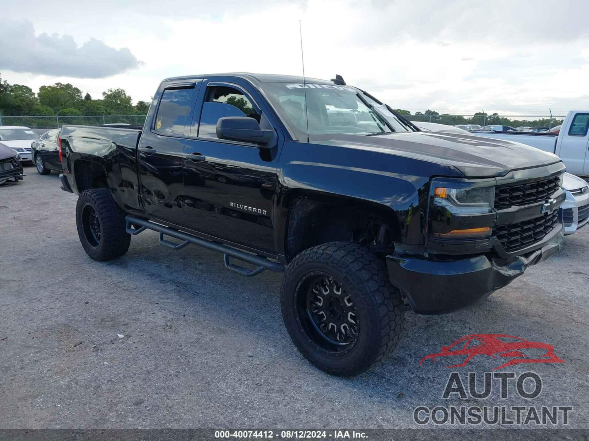 CHEVROLET SILVERADO 1500 2017 - 1GCRCNEC4HZ246815