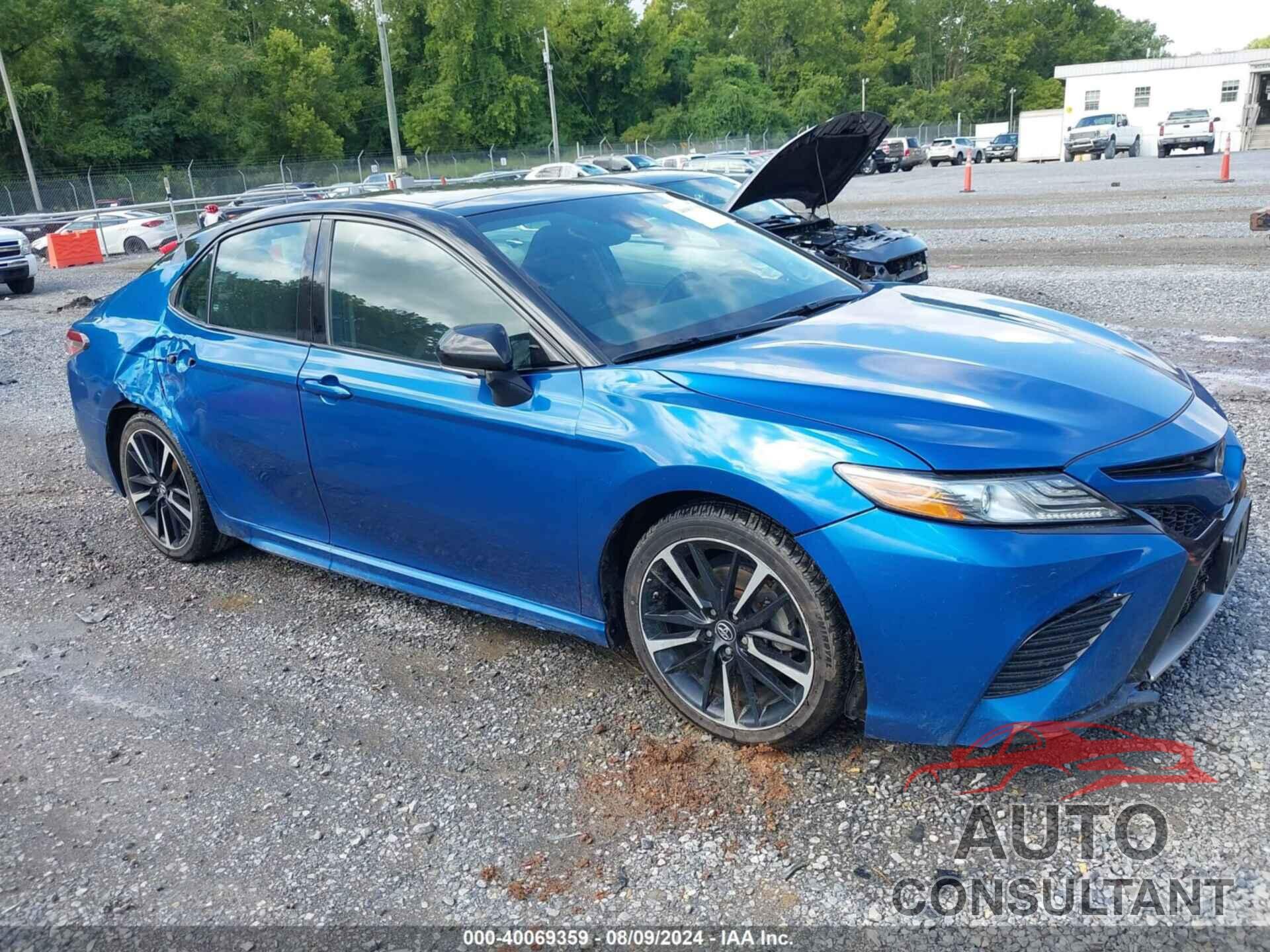 TOYOTA CAMRY 2019 - 4T1B61HK2KU220993