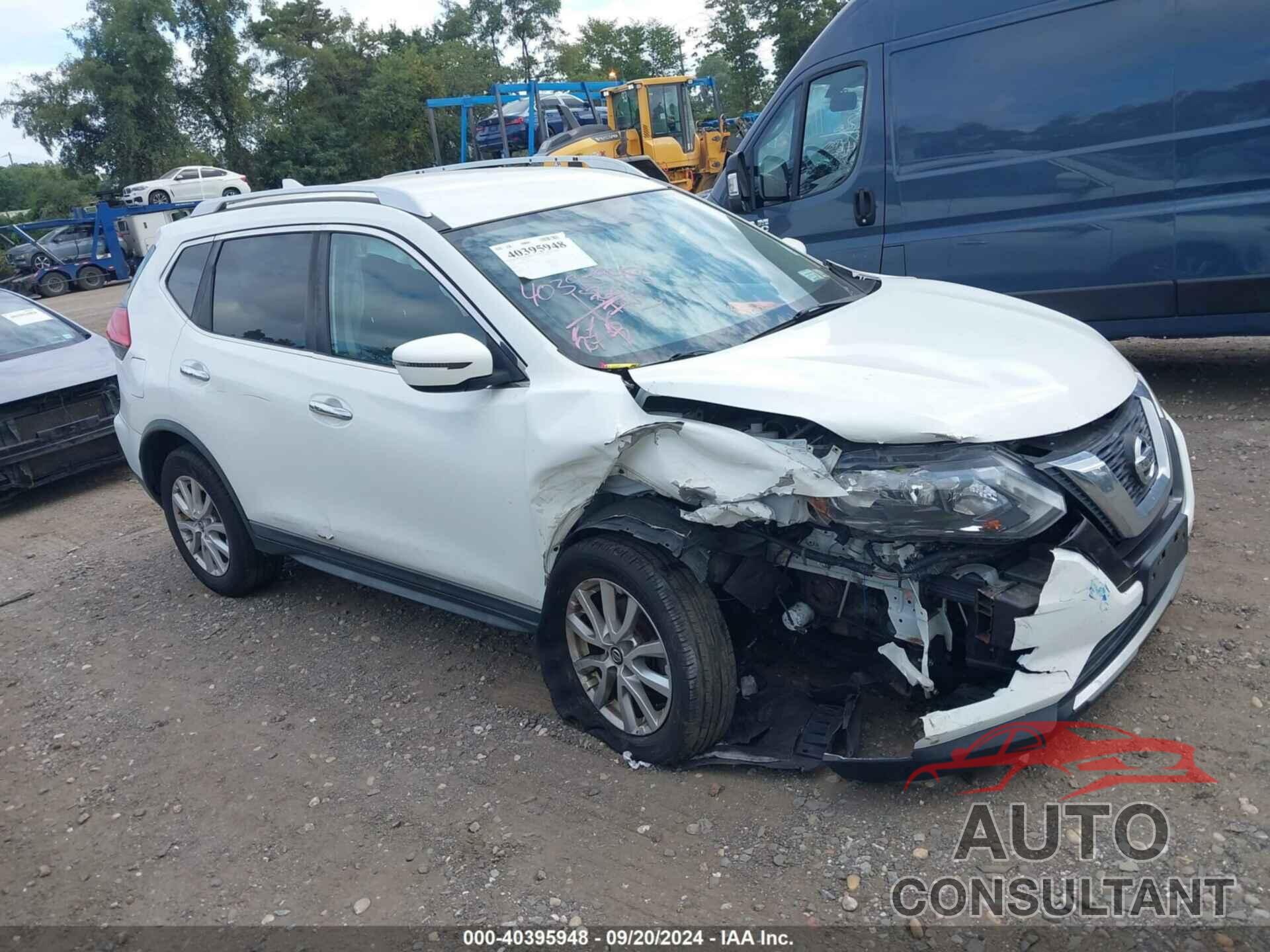 NISSAN ROGUE 2017 - KNMAT2MT3HP559797