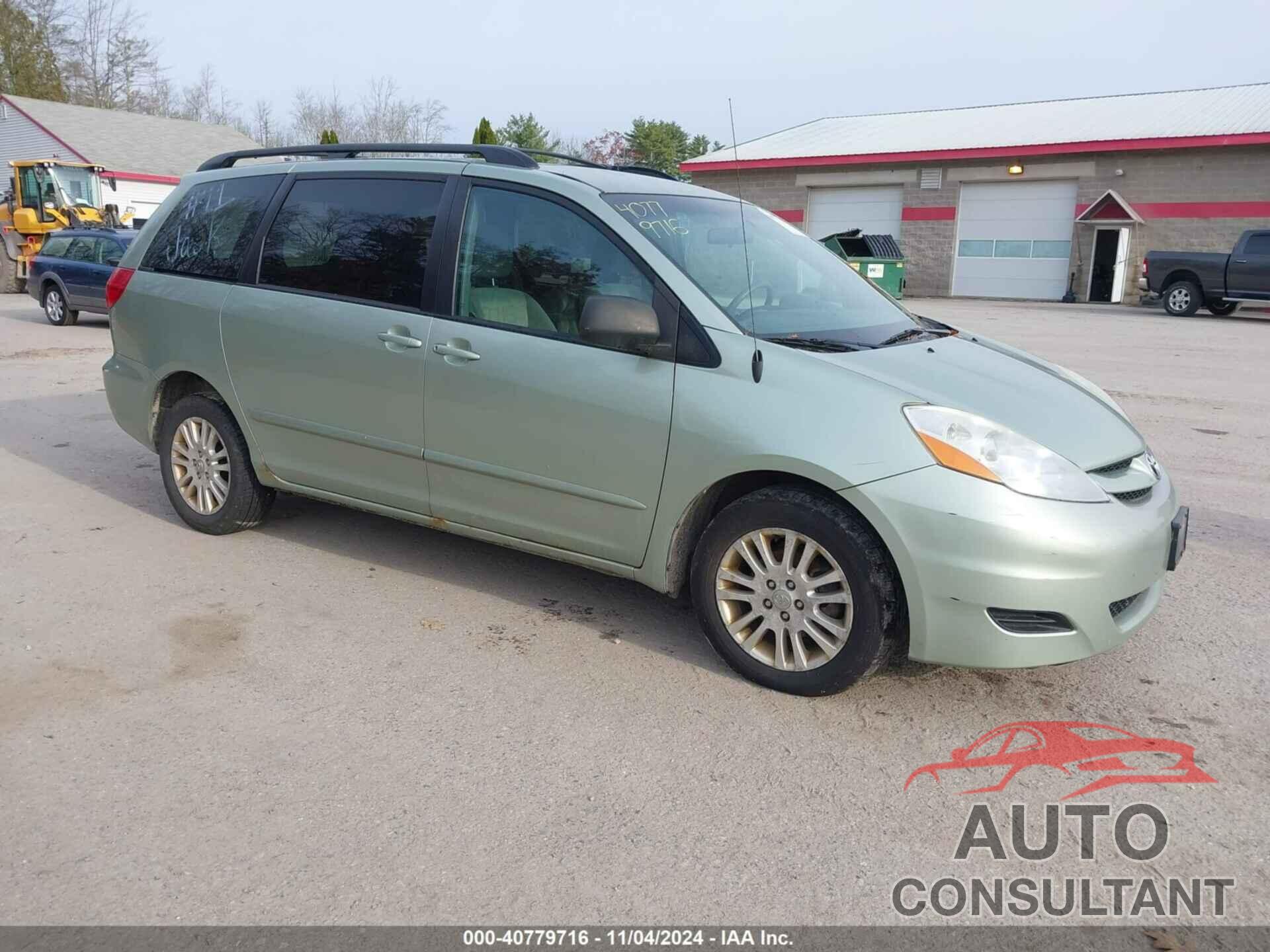 TOYOTA SIENNA 2010 - 5TDJK4CCXAS033601