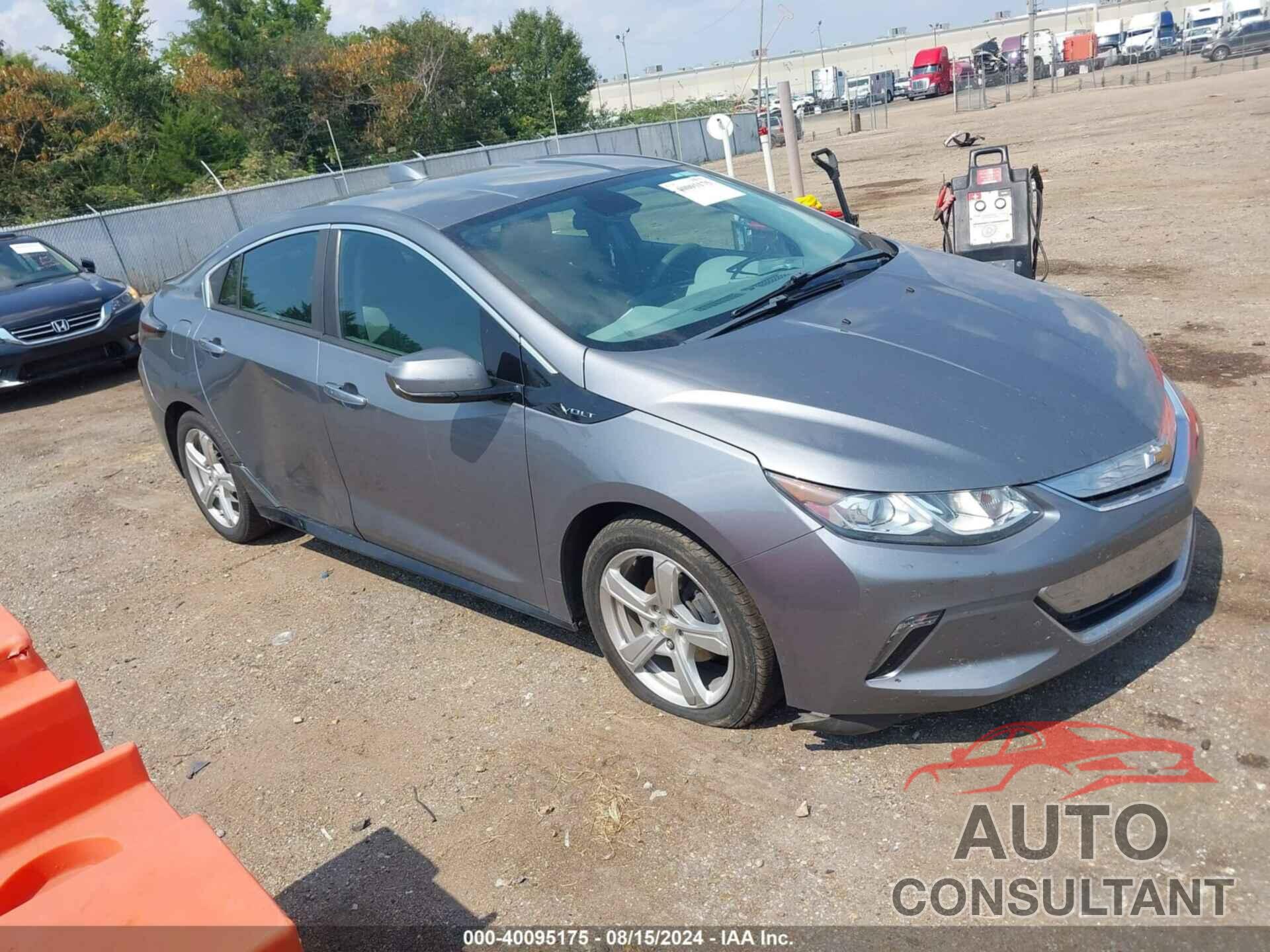 CHEVROLET VOLT 2018 - 1G1RA6S58JU150120