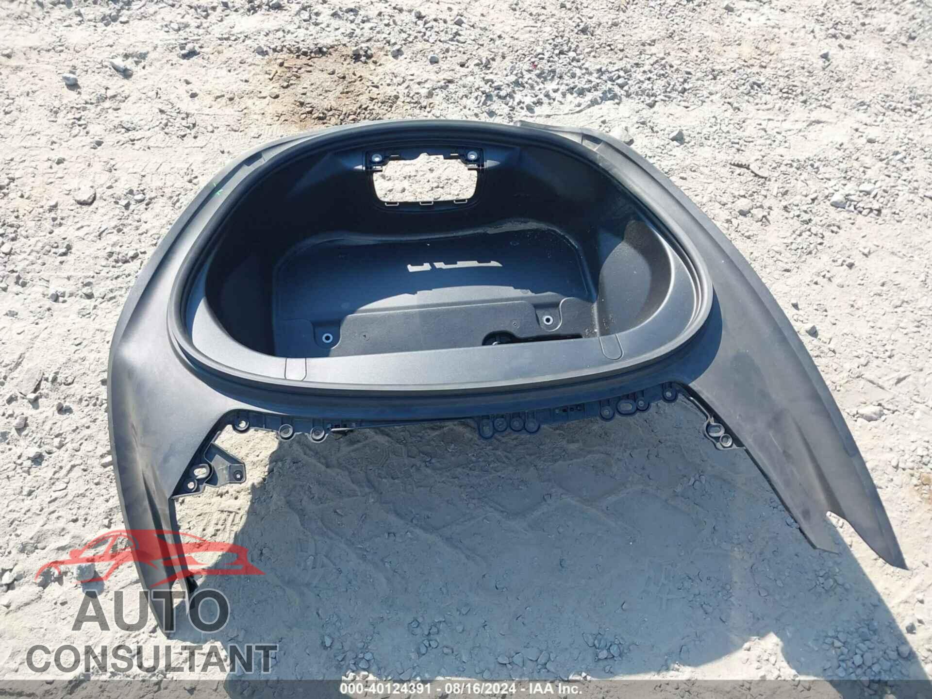 TESLA MODEL 3 2018 - 5YJ3E1EA5JF168533