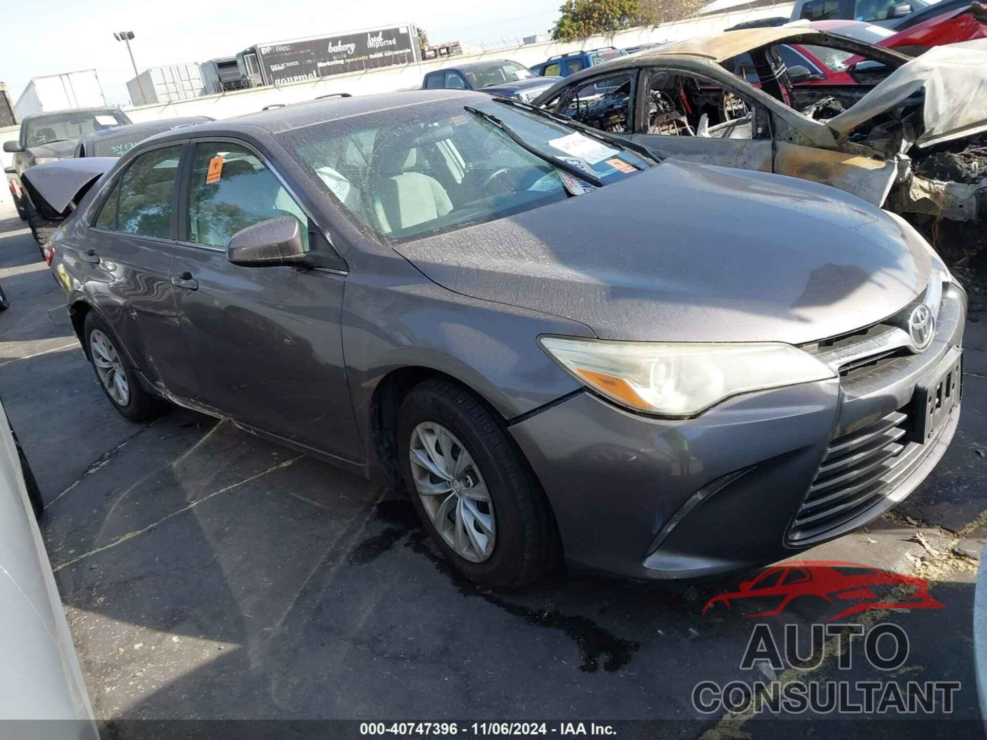 TOYOTA CAMRY 2015 - 4T4BF1FK0FR486303