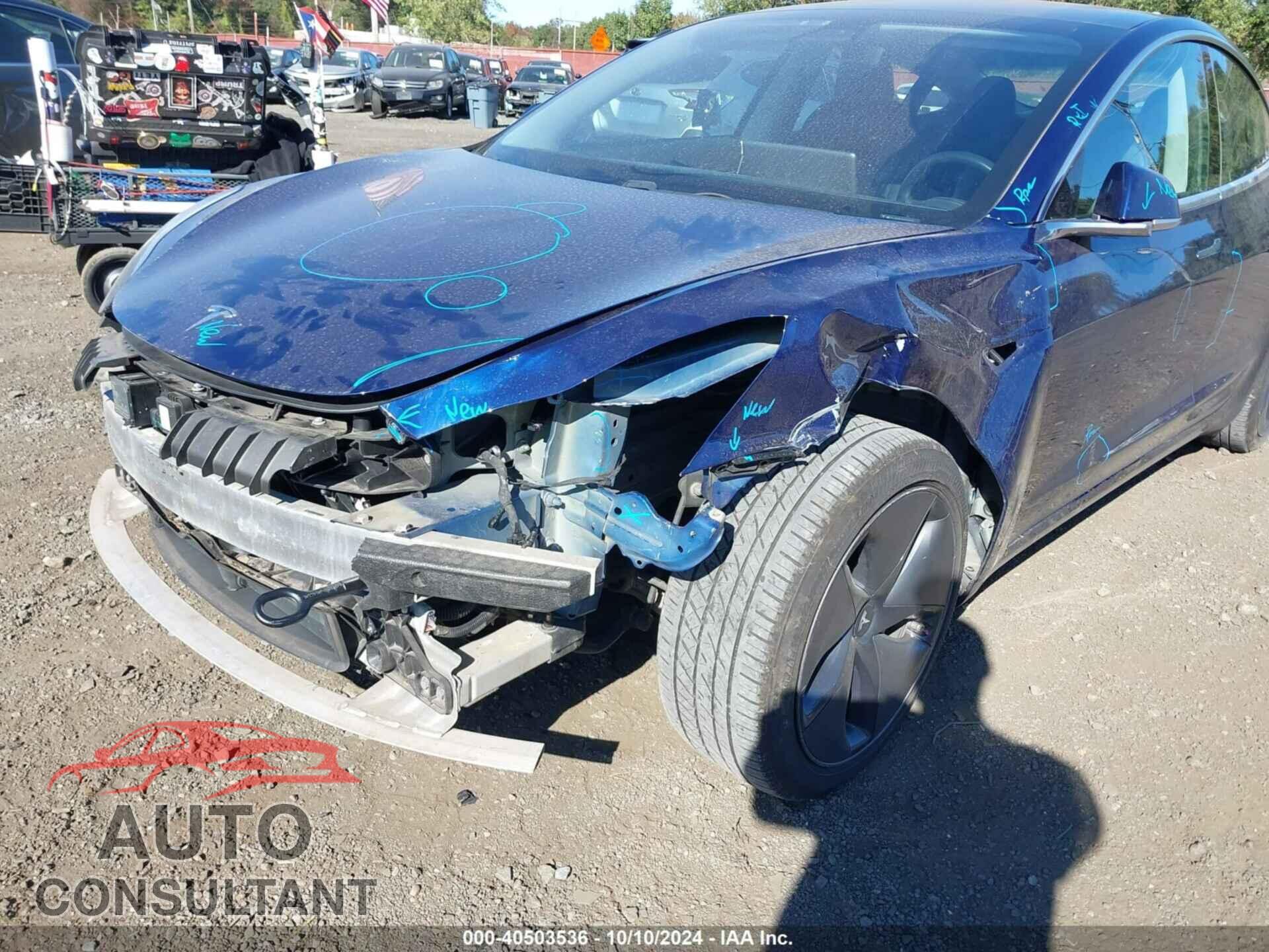 TESLA MODEL 3 2018 - 5YJ3E1EA1JF102335