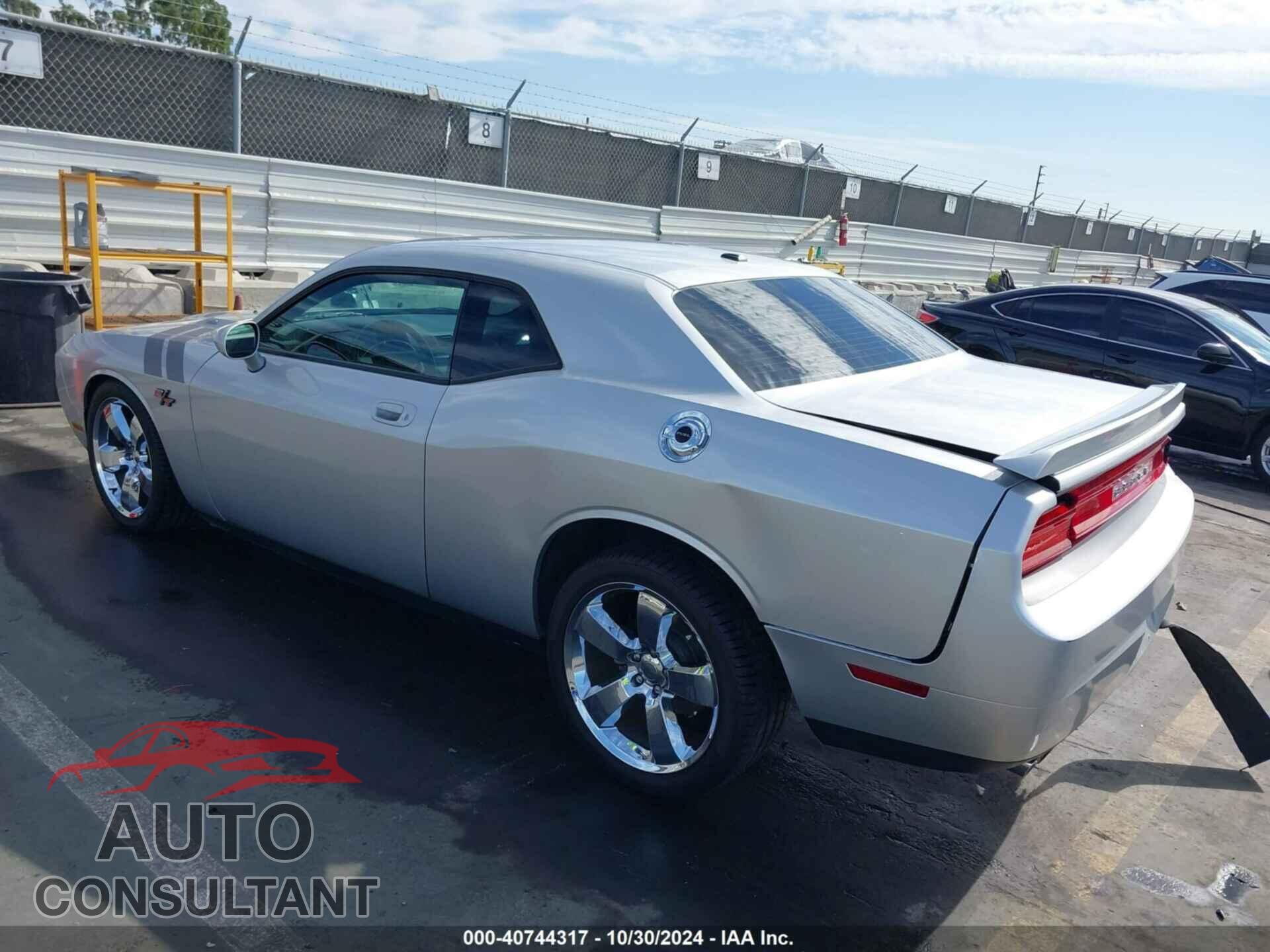 DODGE CHALLENGER 2010 - 2B3CJ5DTXAH296882
