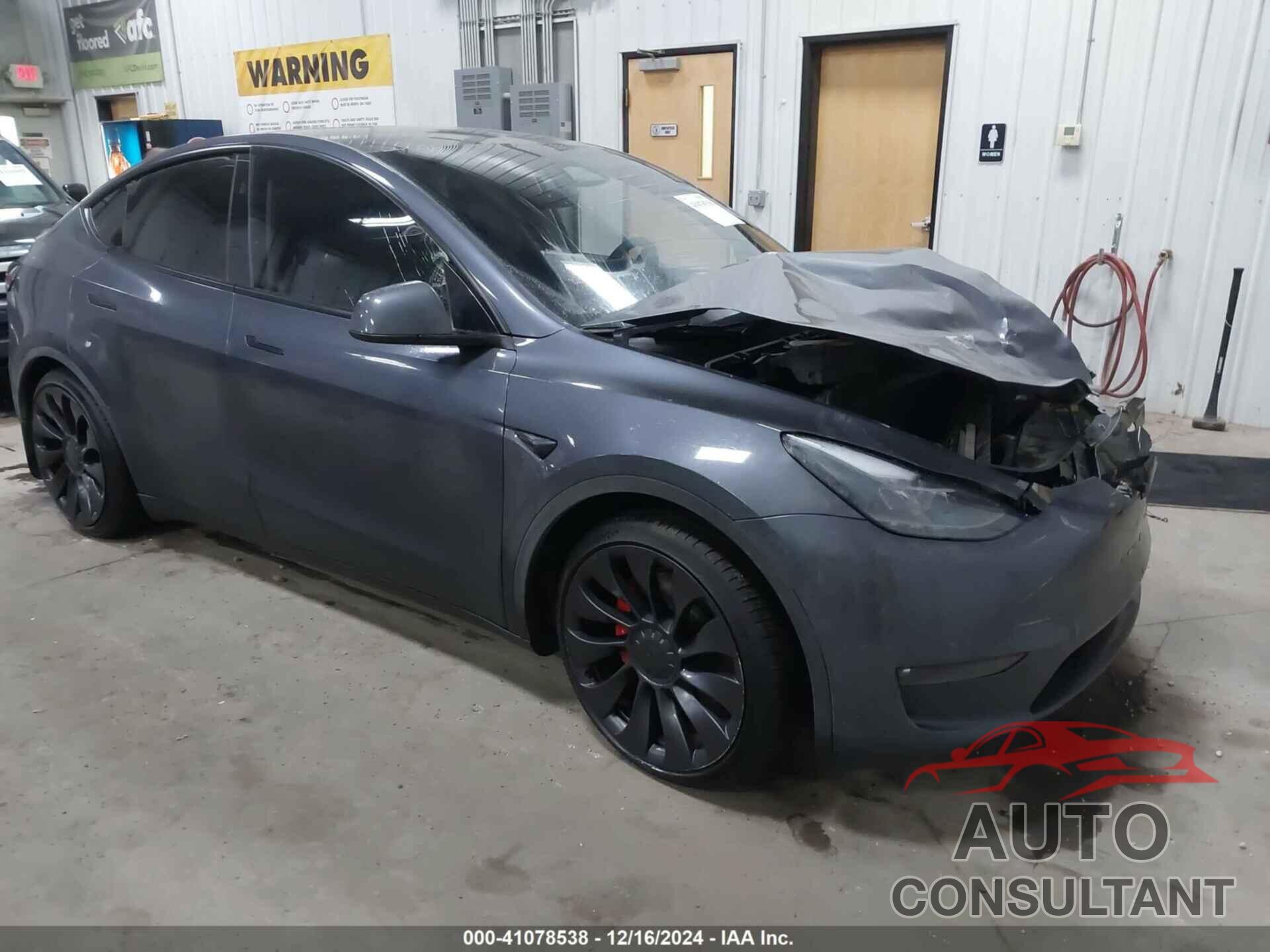 TESLA MODEL Y 2023 - 7SAYGDEF3PF911523