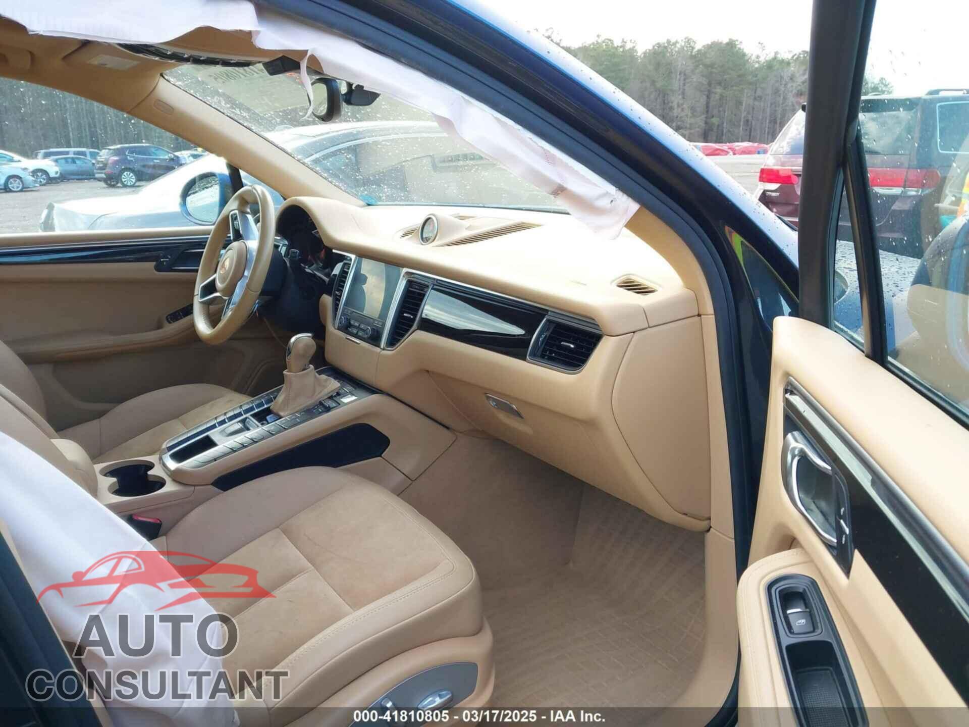 PORSCHE MACAN 2017 - WP1AA2A55HLB02121