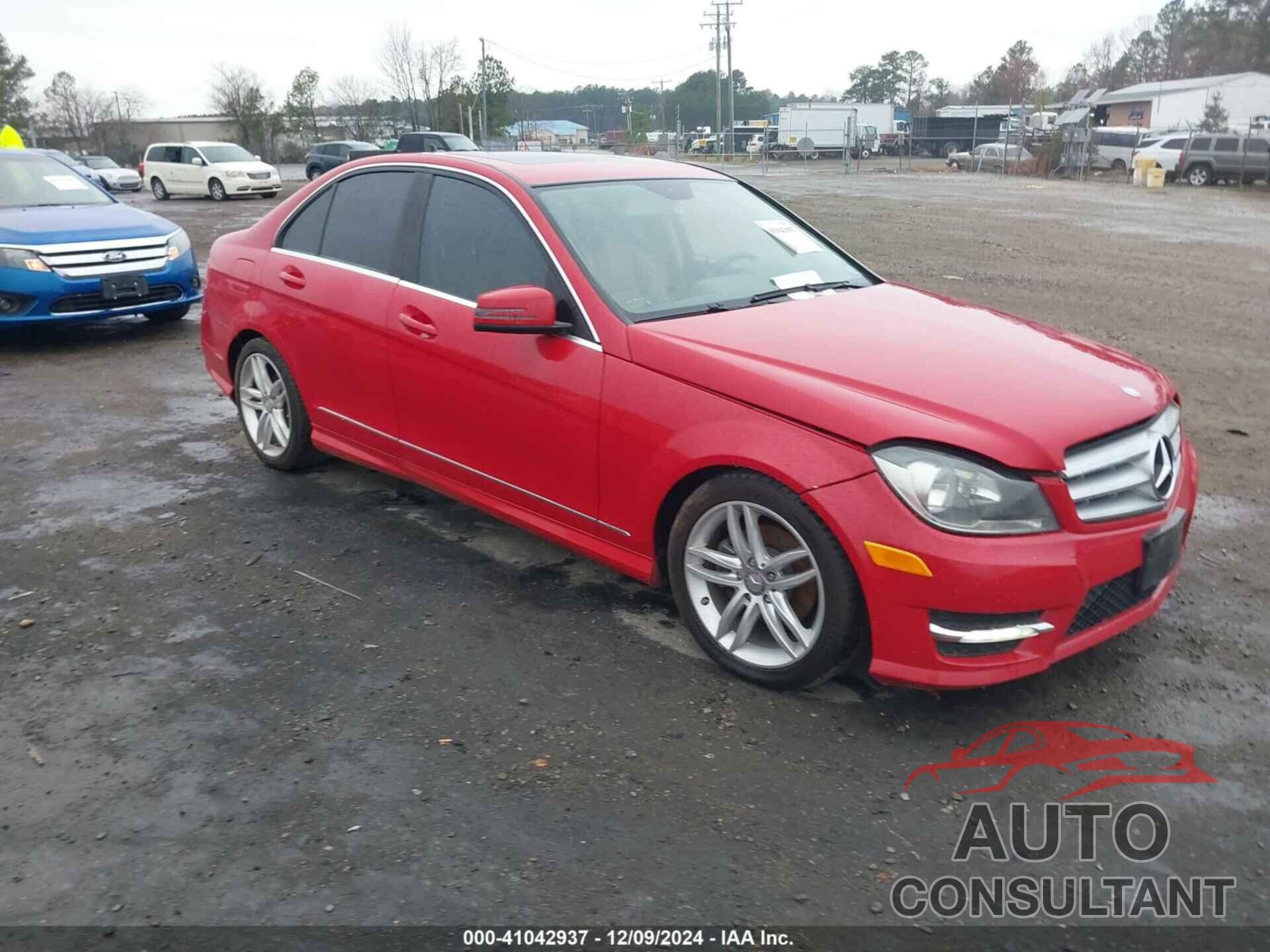 MERCEDES-BENZ C 300 2012 - WDDGF8BB9CA719701