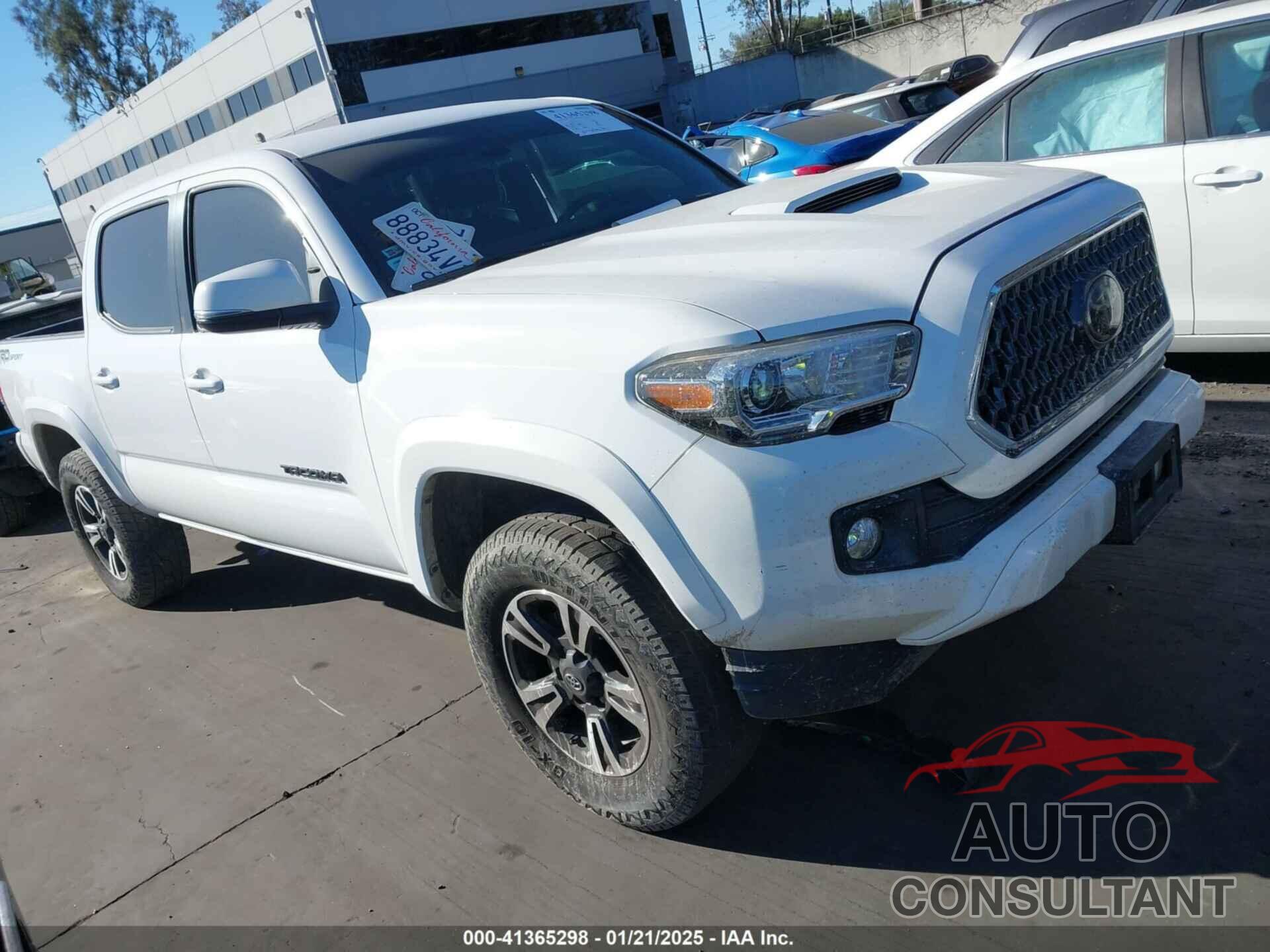TOYOTA TACOMA 2019 - 3TMAZ5CNXKM109323