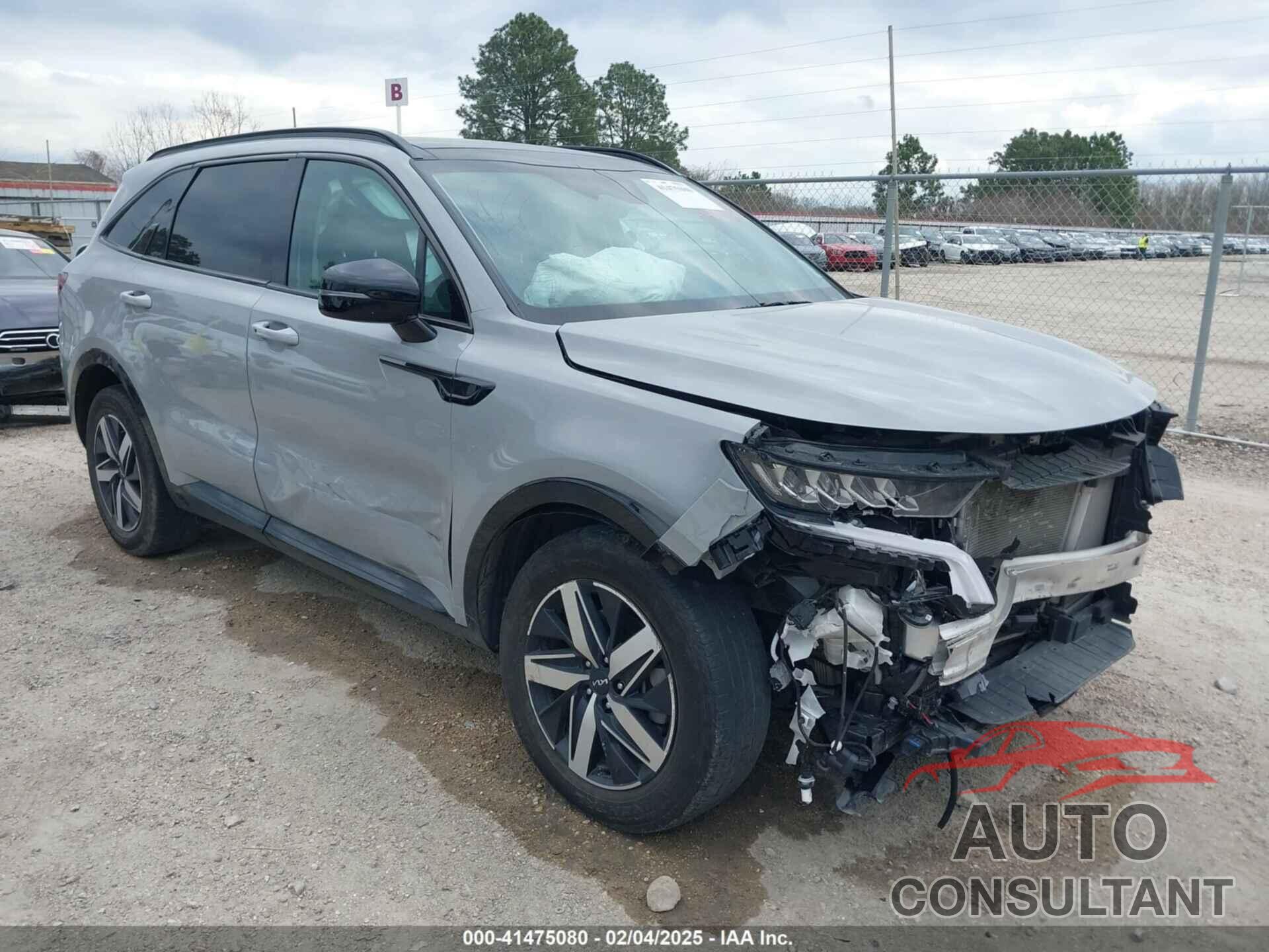 KIA SORENTO 2023 - 5XYRH4LF4PG251471