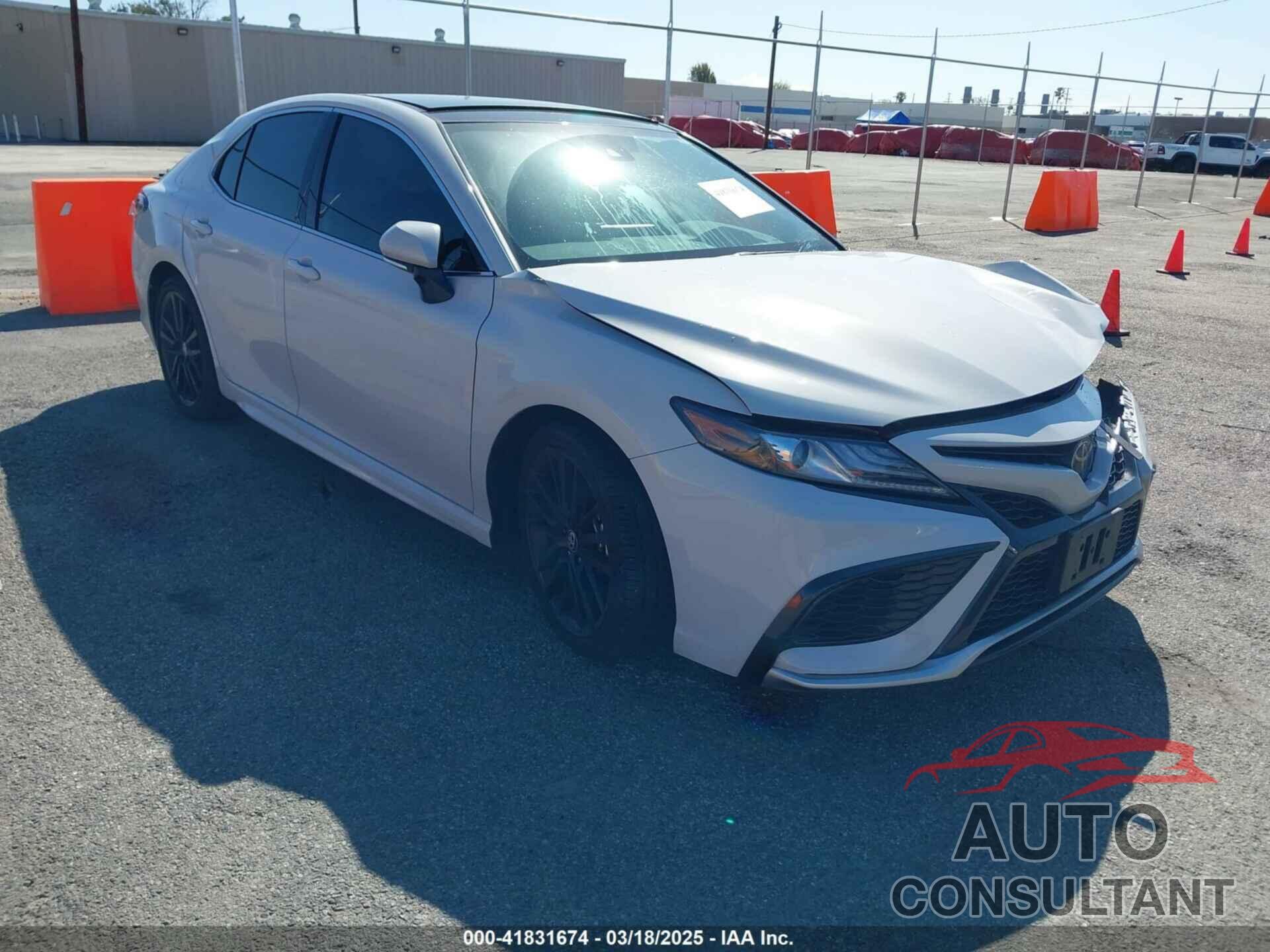 TOYOTA CAMRY 2023 - 4T1K61AK7PU140316