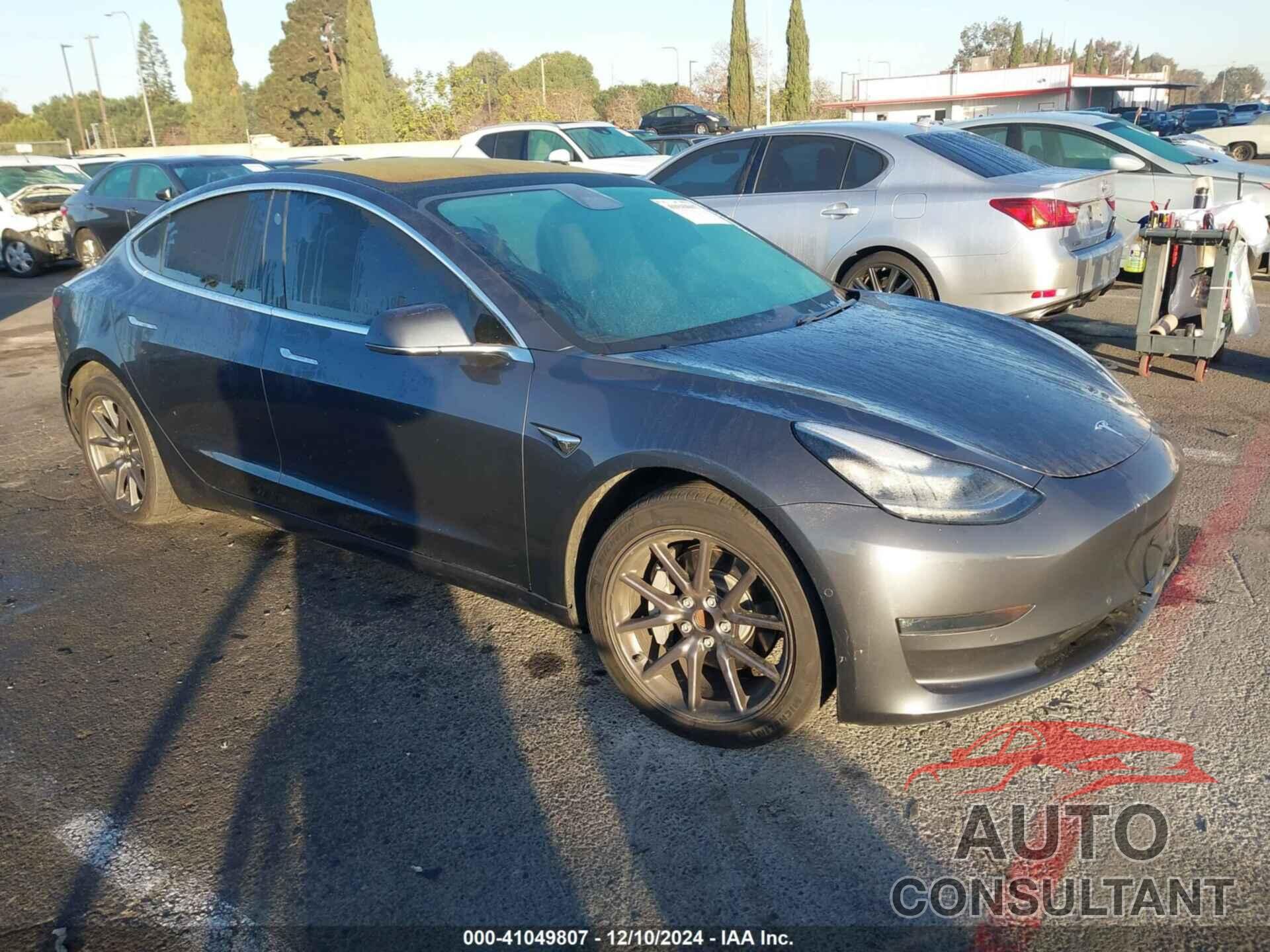 TESLA MODEL 3 2019 - 5YJ3E1EA1KF190238