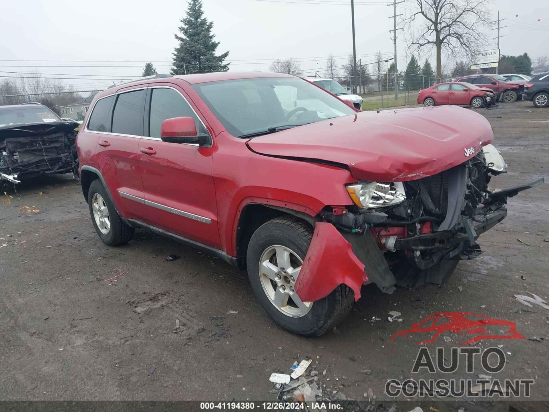 JEEP GRAND CHEROKEE 2011 - 1J4RR4GG7BC556552
