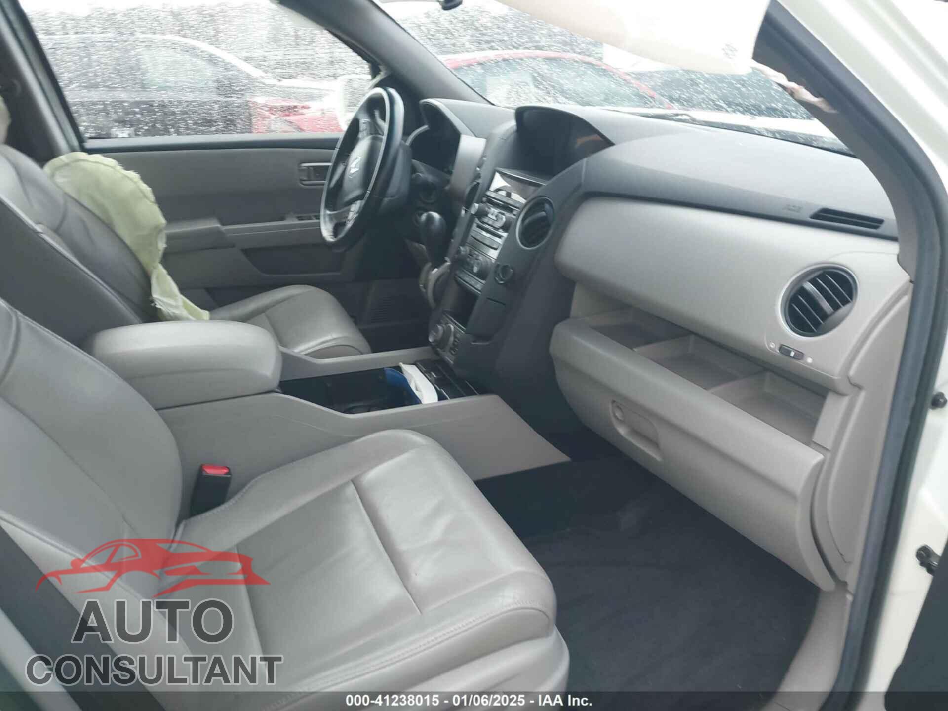 HONDA PILOT 2012 - 5FNYF4H96CB074380