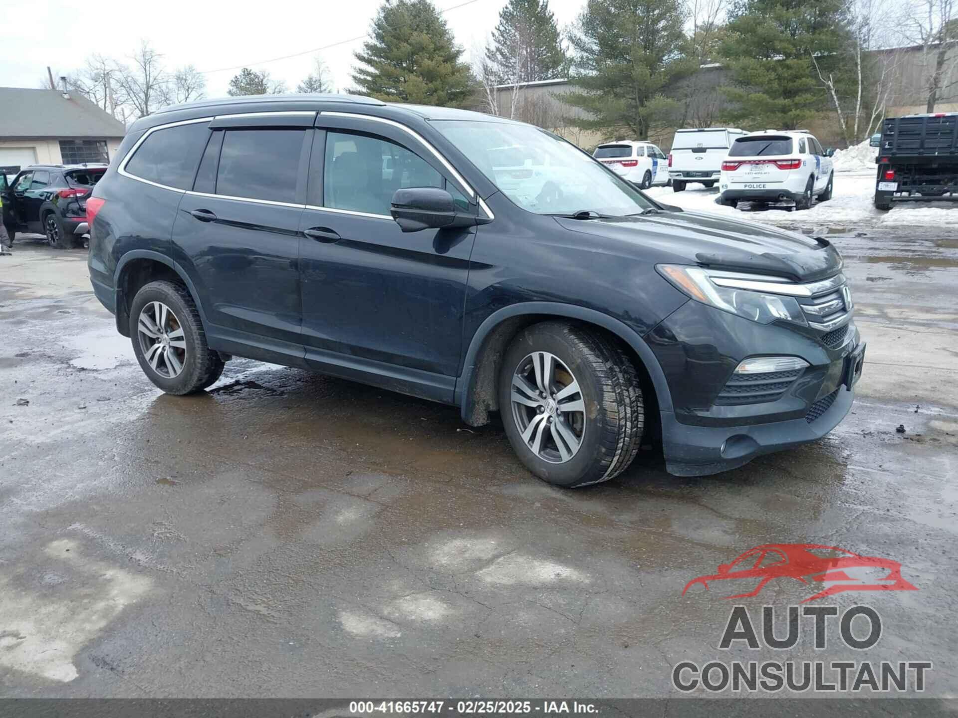 HONDA PILOT 2016 - 5FNYF6H3XGB001140