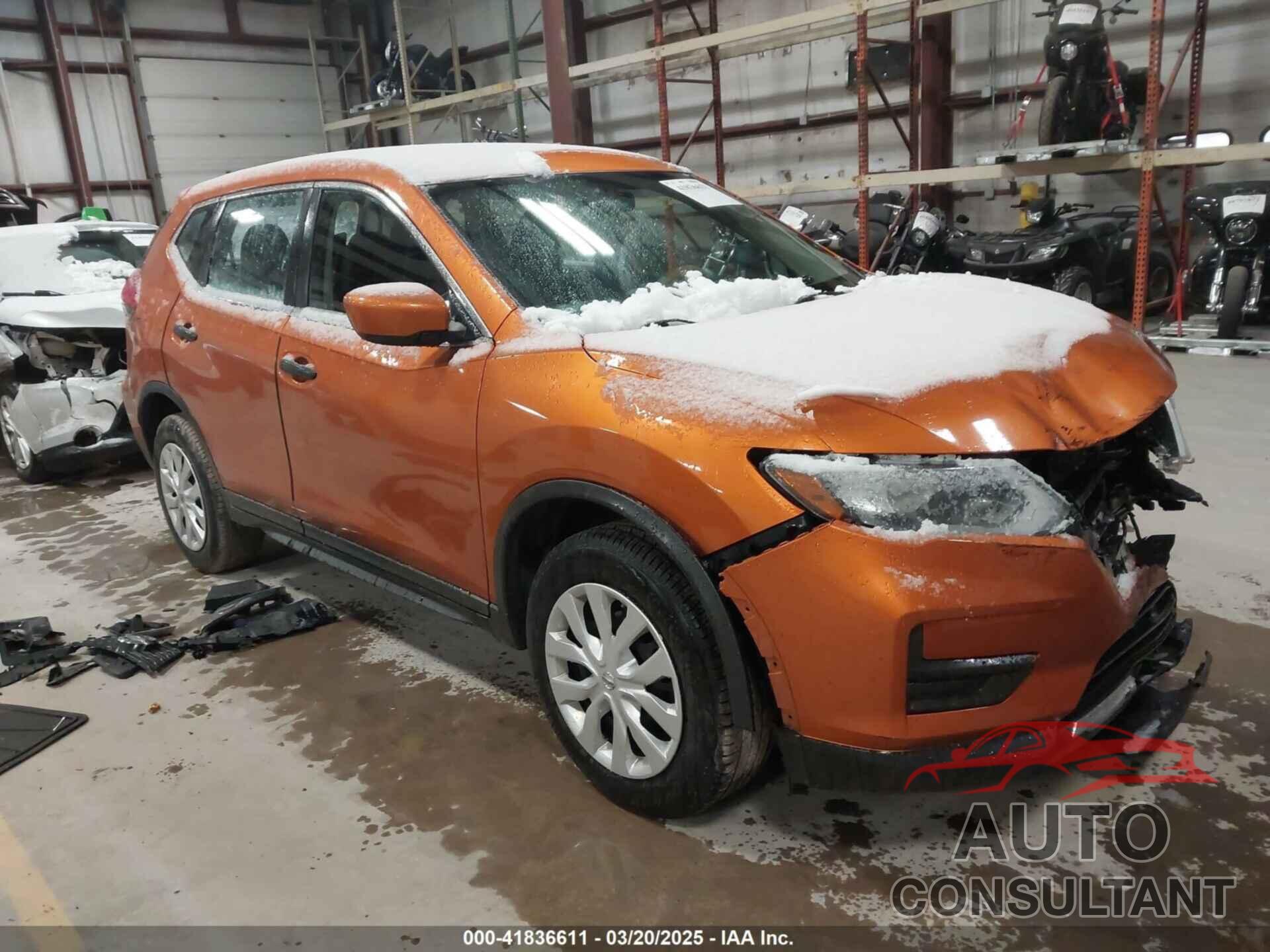 NISSAN ROGUE 2017 - JN8AT2MVXHW014000