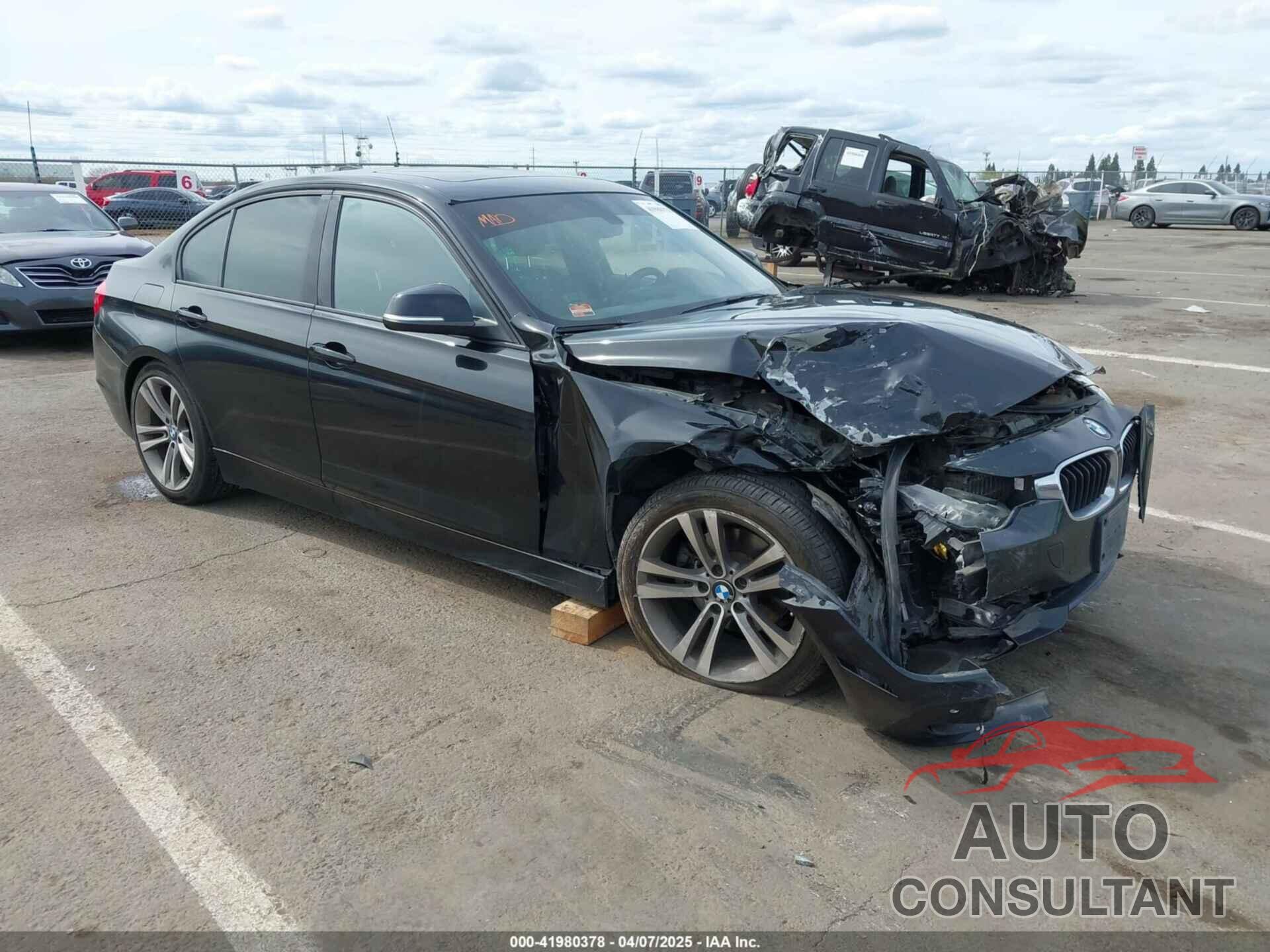 BMW 328I 2013 - WBA3A5C5XDF359774