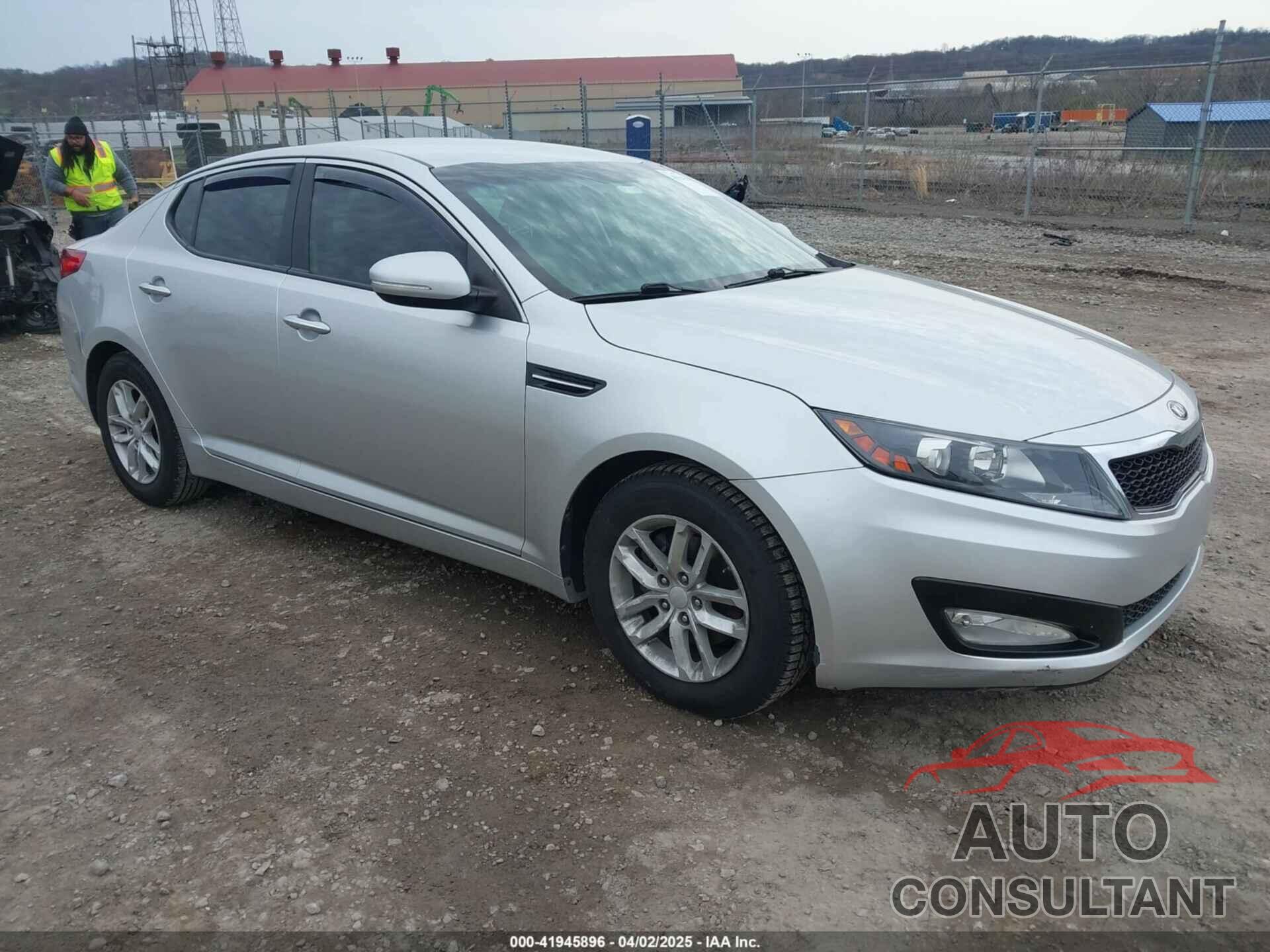 KIA OPTIMA 2013 - KNAGM4A78D5359639