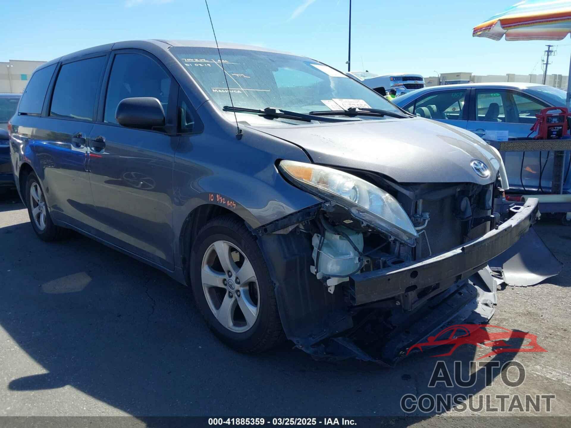 TOYOTA SIENNA 2012 - 5TDZK3DC9CS261944