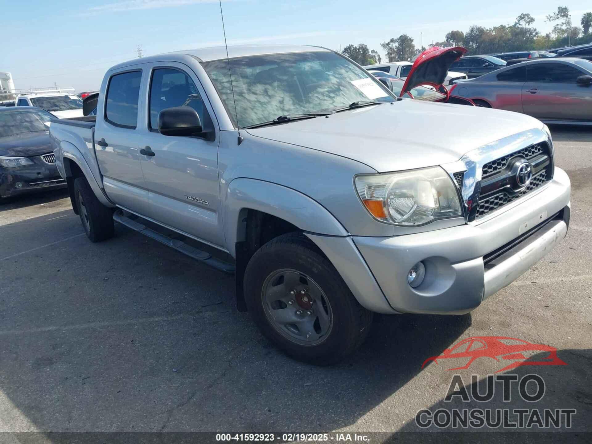 TOYOTA TACOMA 2011 - 5TFJX4GN5BX001759